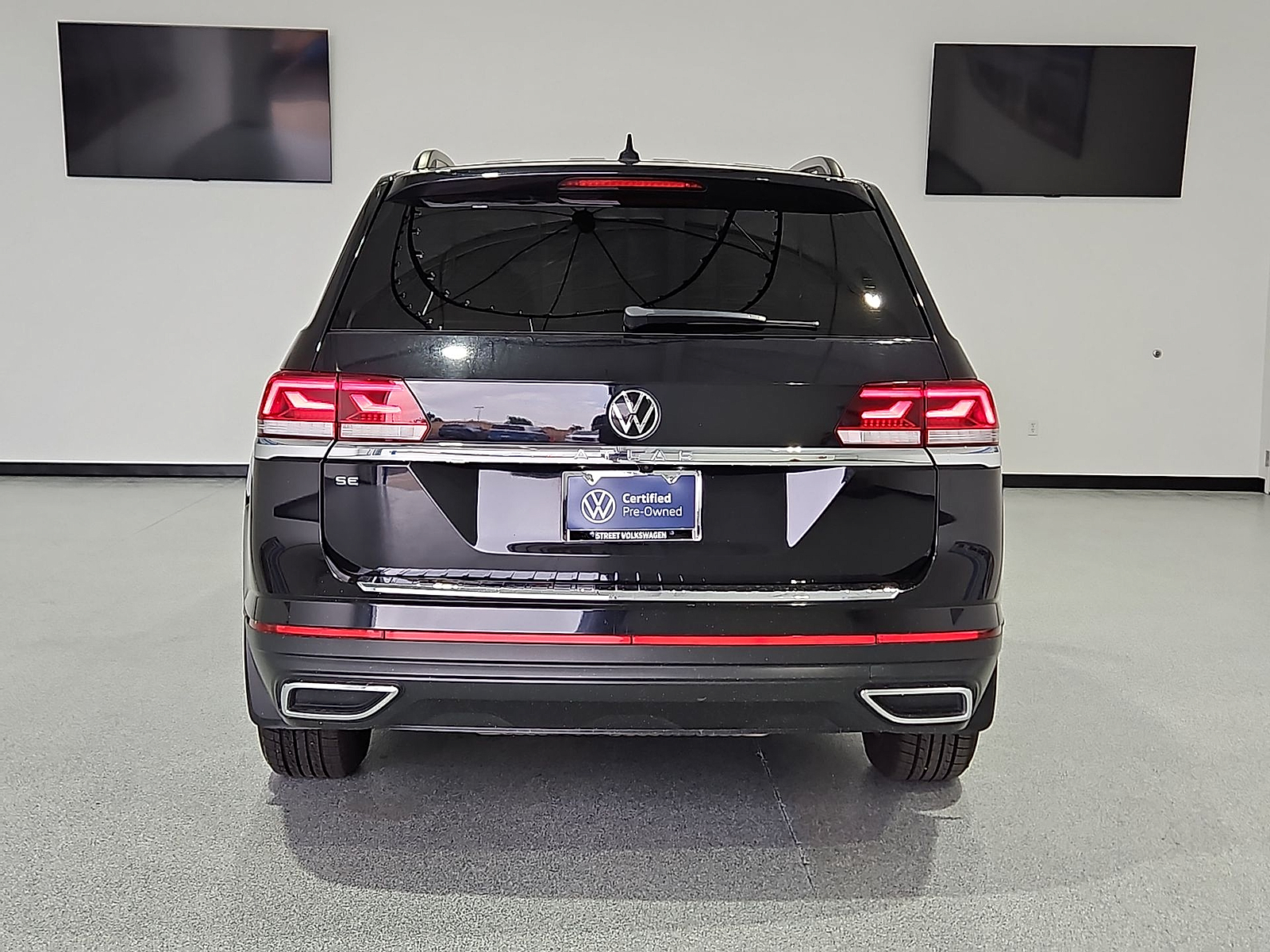 2023 Volkswagen Atlas 2.0T SE Deep Black at Street VW of Amarillo