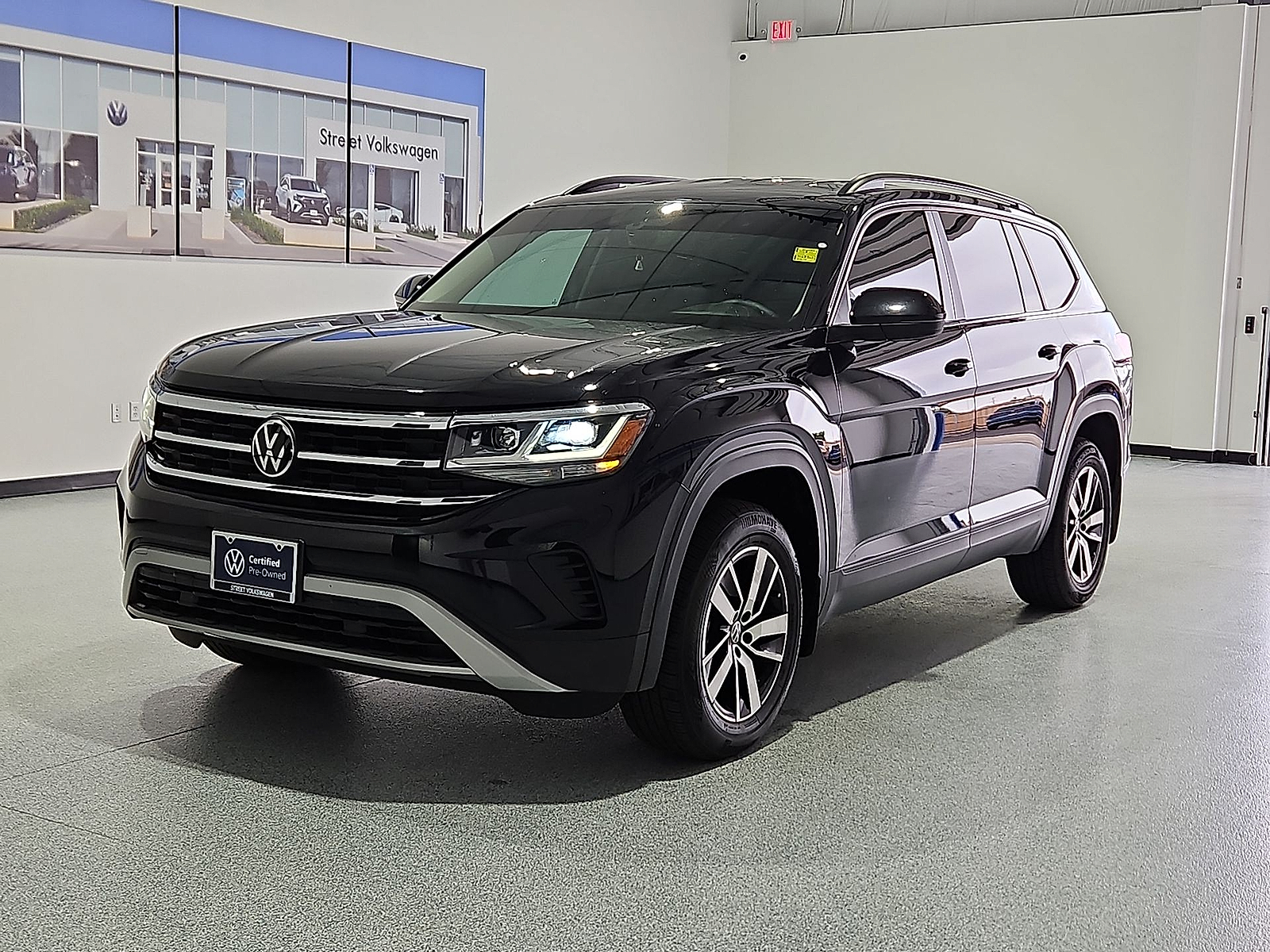2023 Volkswagen Atlas 2.0T SE Deep Black at Street VW of Amarillo