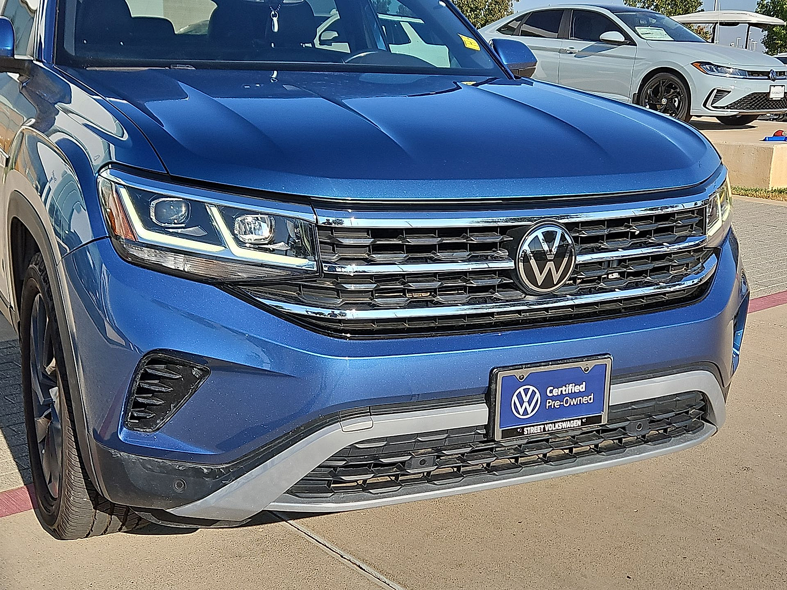 2020 Volkswagen Atlas Cross Sport 2.0T SEL Pacific Blue Metallic at Bobby Duby Motors