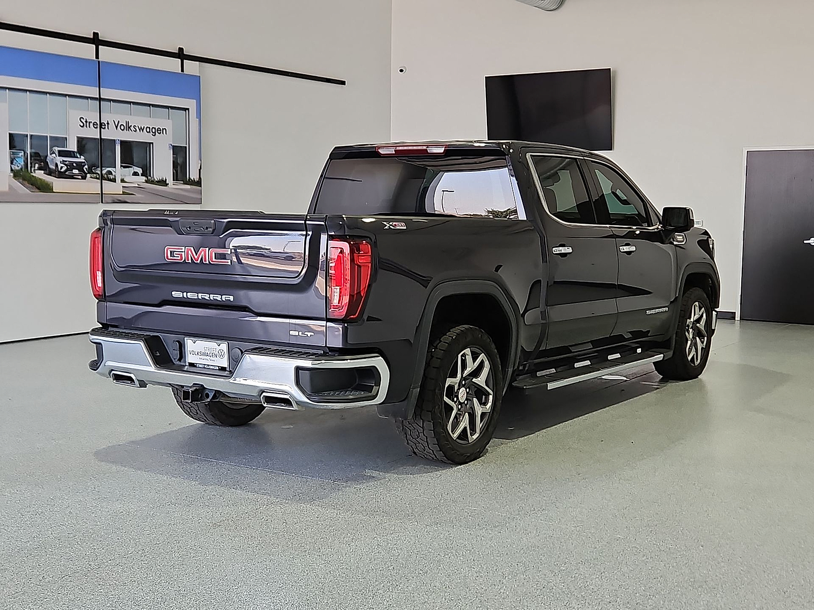 2023 GMC Sierra 1500 4WD Crew Cab Short Box SLT Titanium at Street VW of Amarillo