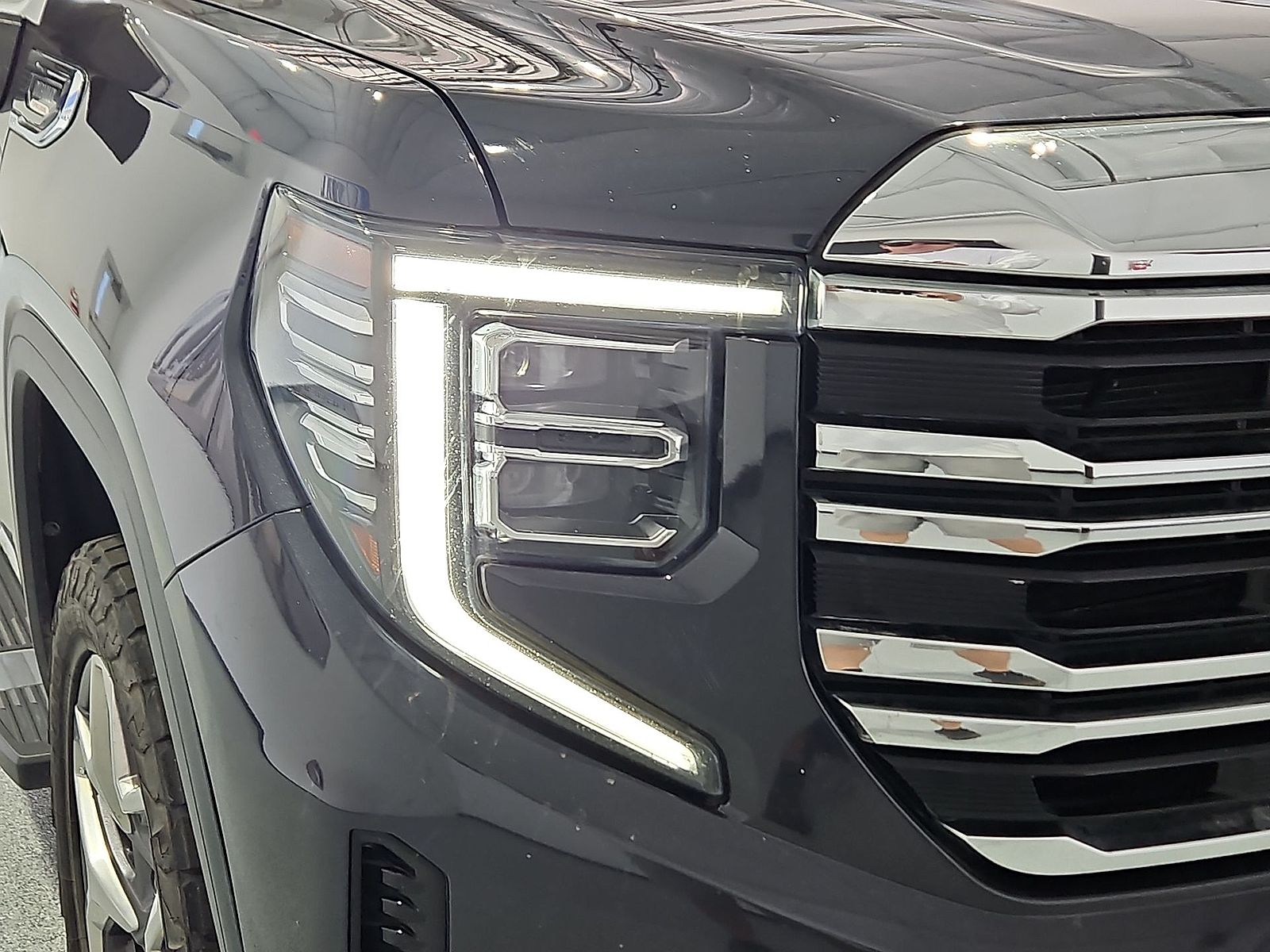 2023 GMC Sierra 1500 4WD Crew Cab Short Box SLT Titanium at Street VW of Amarillo