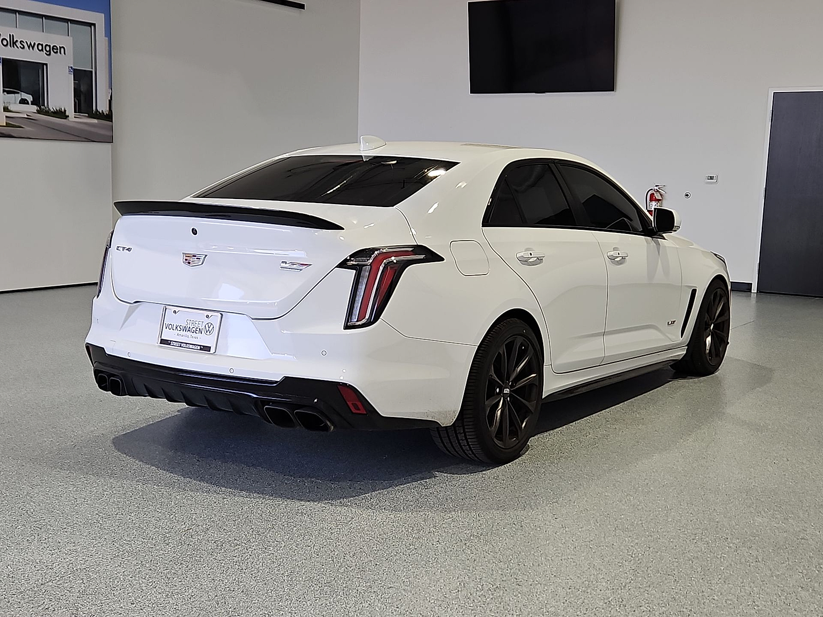 2023 Cadillac CT4-V V-Series Blackwing - 7
