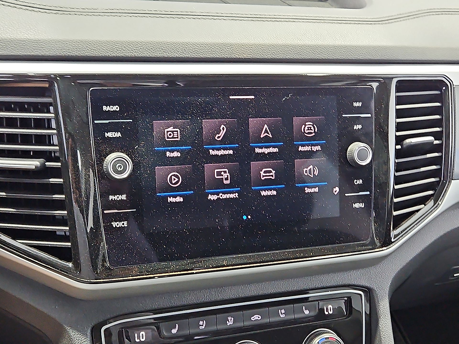 2023 Volkswagen Atlas 3.6L V6 SEL Premium R-Line Opal White at Street VW of Amarillo