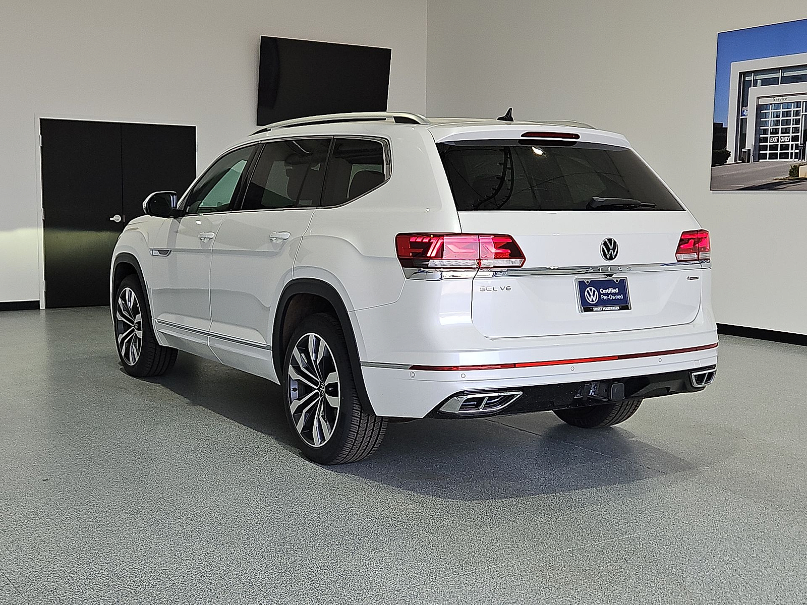 2023 Volkswagen Atlas 3.6L V6 SEL Premium R-Line Opal White at Street VW of Amarillo
