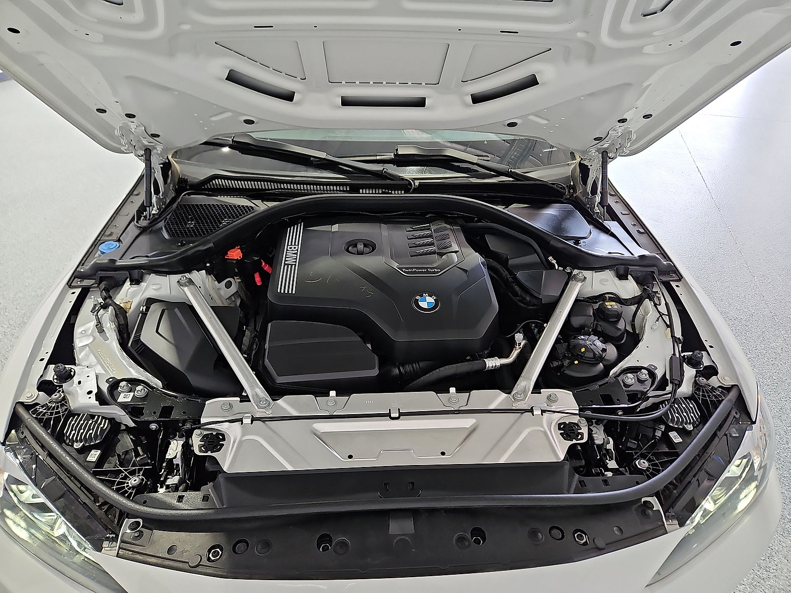 2023 BMW 430i - 9