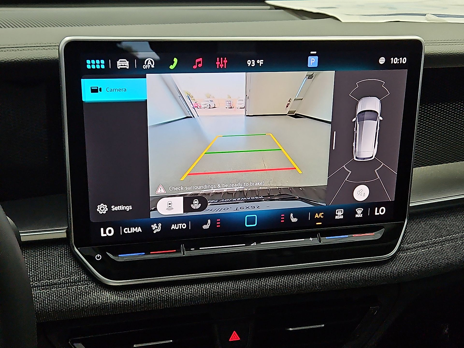 2026 Volkswagen Tiguan photo 18 of 22