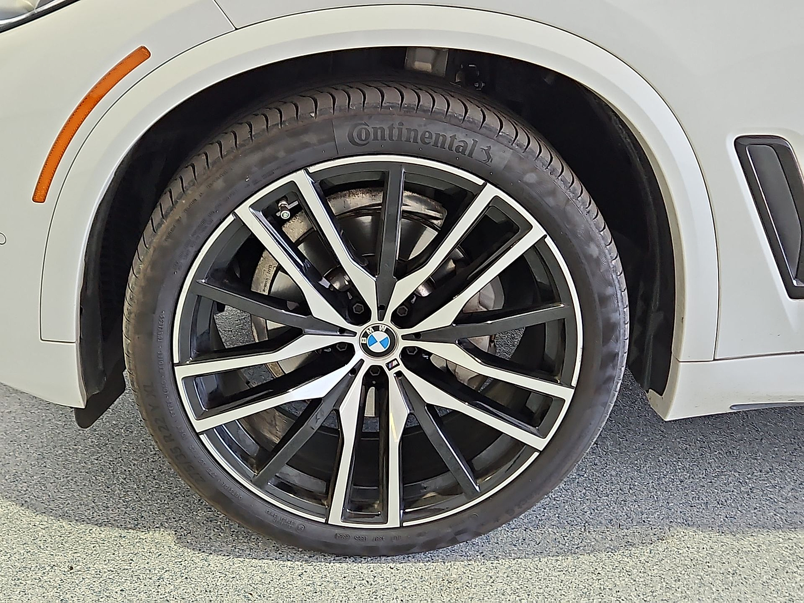 2022 BMW X5 xDrive40i - 10