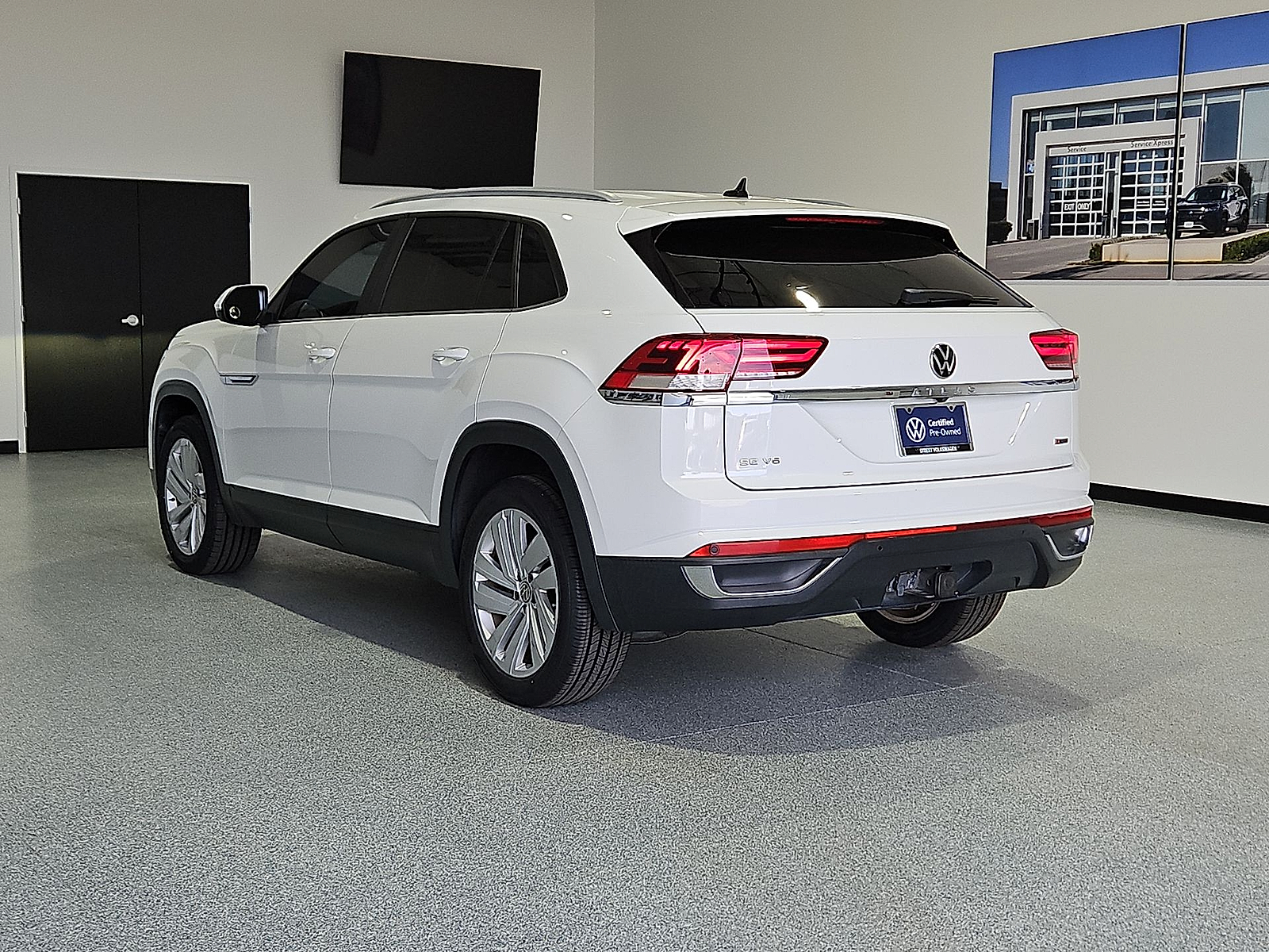 2022 Volkswagen Atlas Cross Sport 3.6L V6 SE w/Technology Pure White at Street VW of Amarillo