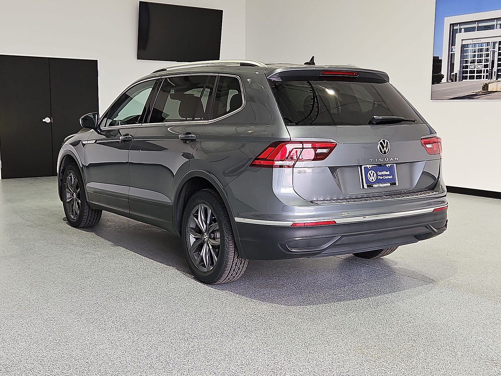 2023 Volkswagen Tiguan 2.0T SE Platinum Gray Metallic at Street VW of Amarillo