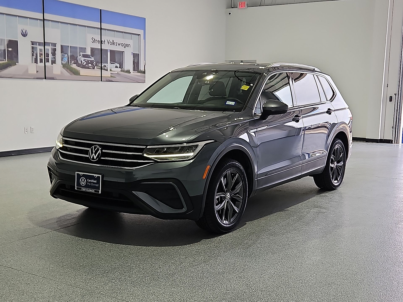 2023 Volkswagen Tiguan 2.0T SE Platinum Gray Metallic at Street VW of Amarillo