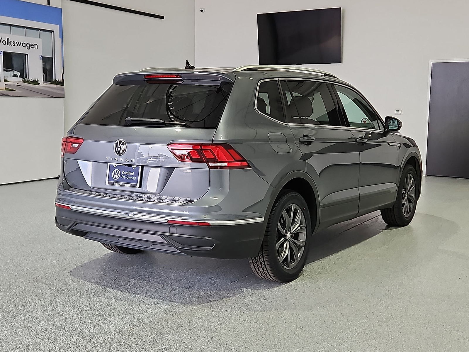 2023 Volkswagen Tiguan 2.0T SE Platinum Gray Metallic at Street VW of Amarillo