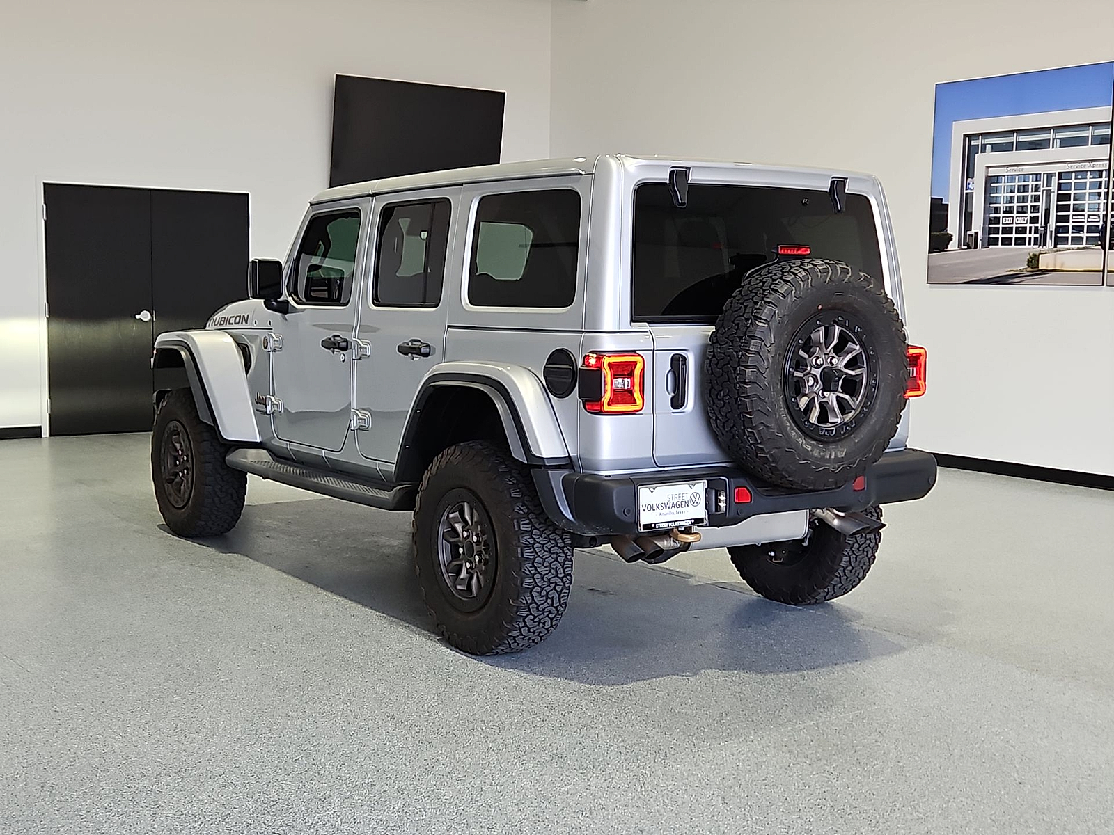 2022 Jeep Wrangler Unlimited photo 6 of 22