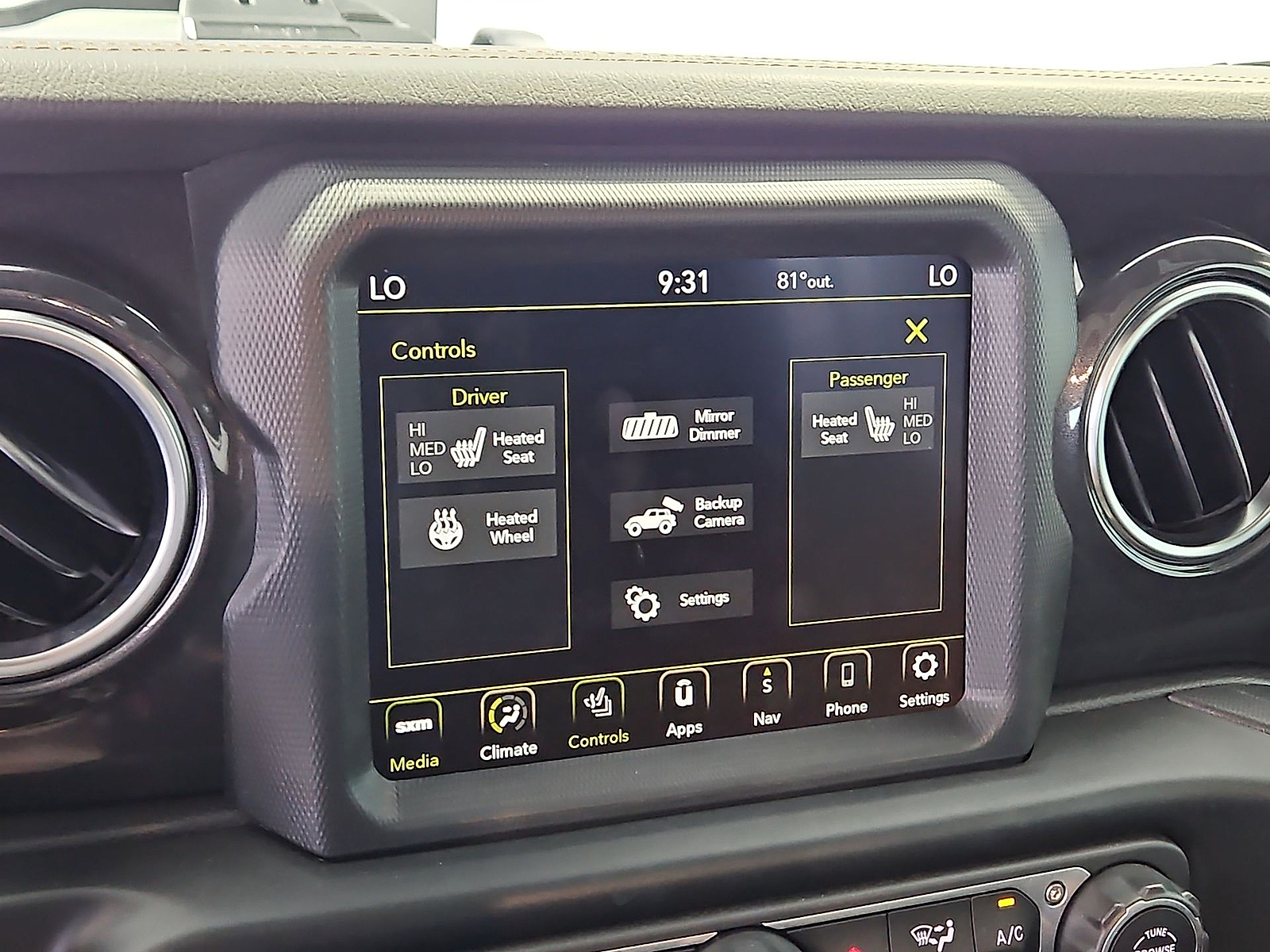 2022 Jeep Wrangler Unlimited photo 19 of 22