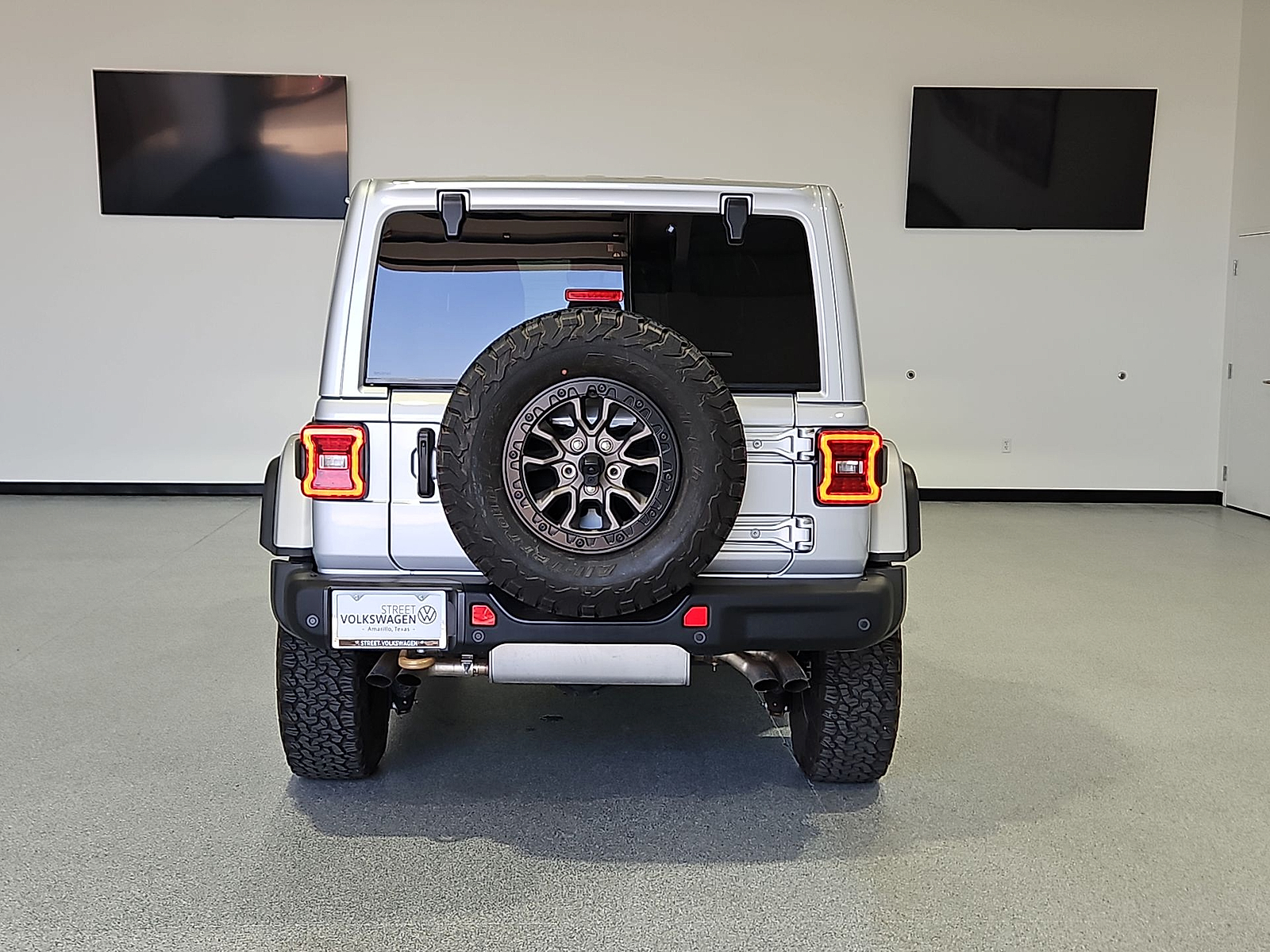 2022 Jeep Wrangler Unlimited photo 7 of 22
