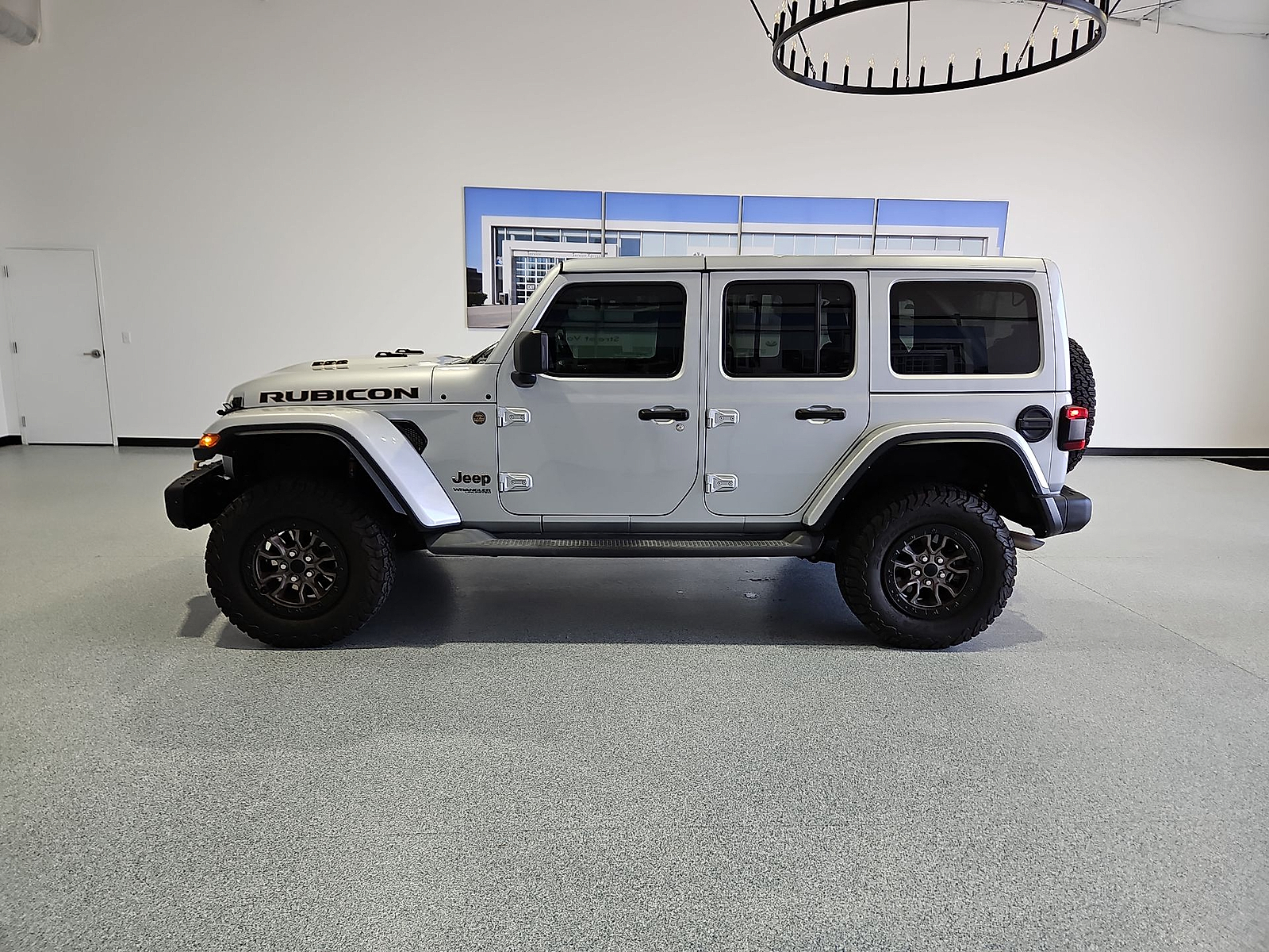 2022 Jeep Wrangler Unlimited photo 5 of 22