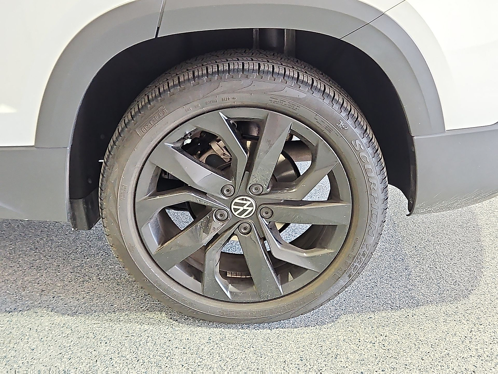 2023 Volkswagen Taos 1.5T SE Pure White at Street VW of Amarillo
