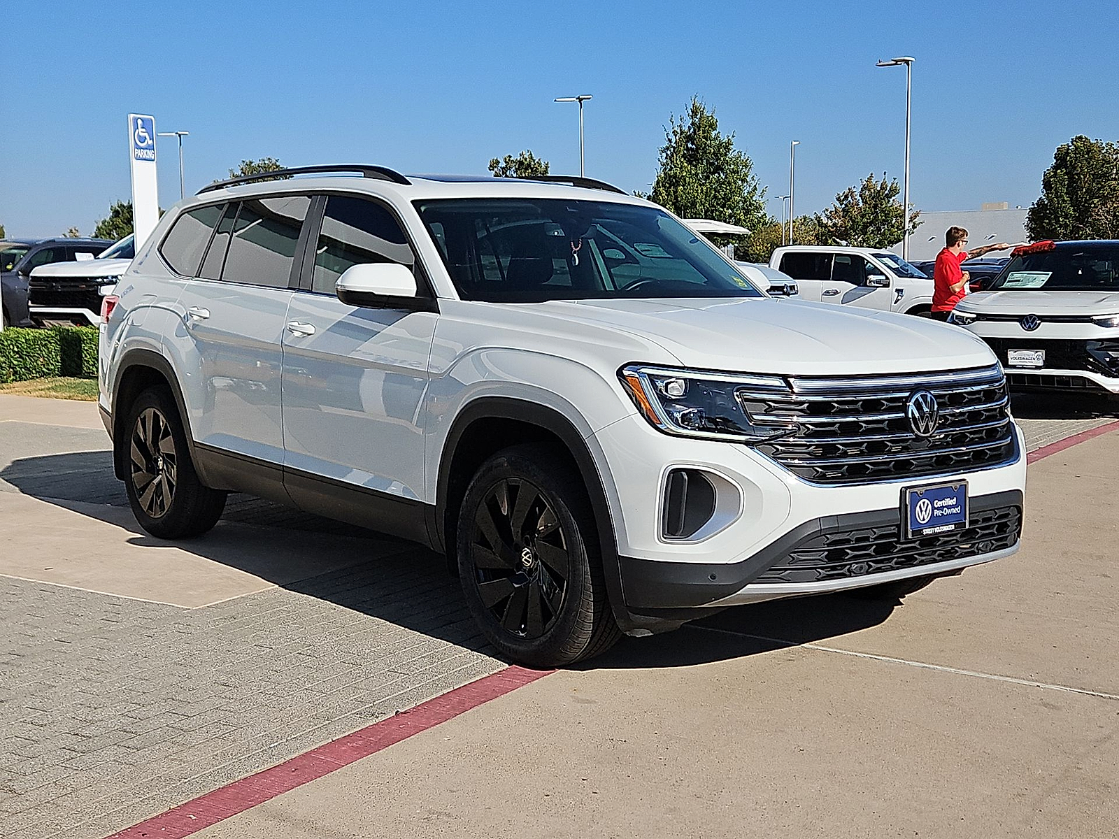 2025 Volkswagen Atlas 2.0T SE w/Technology Pure White at Bobby Duby Motors