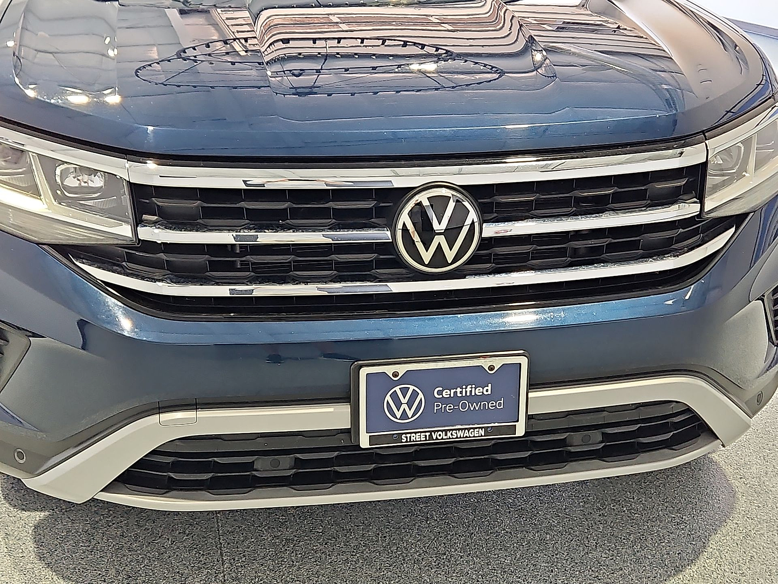 2021 Volkswagen Atlas 3.6L V6 SE w/Technology Blue Metallic at Street VW of Amarillo