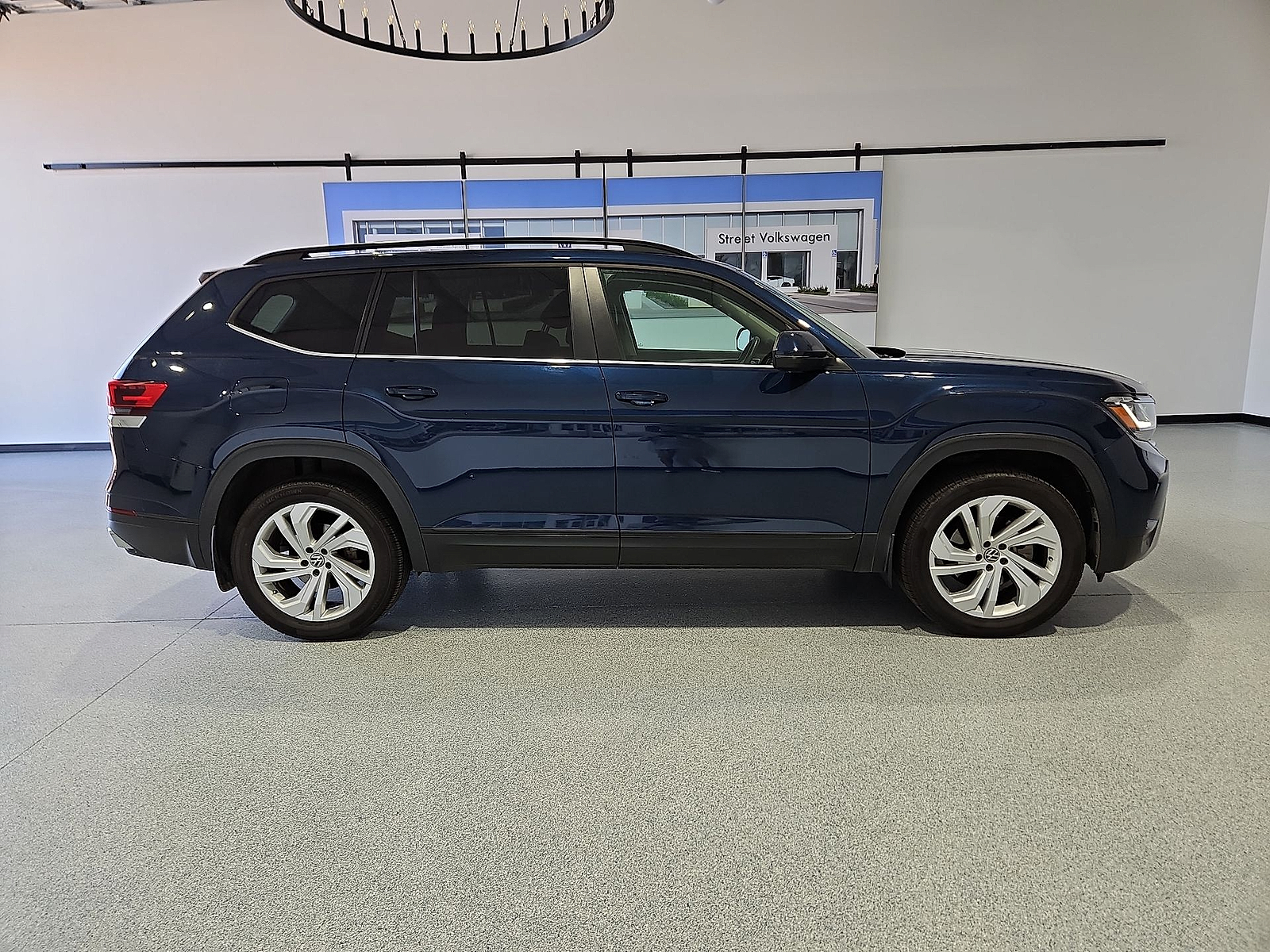 2021 Volkswagen Atlas 3.6L V6 SE w/Technology Blue Metallic at Street VW of Amarillo