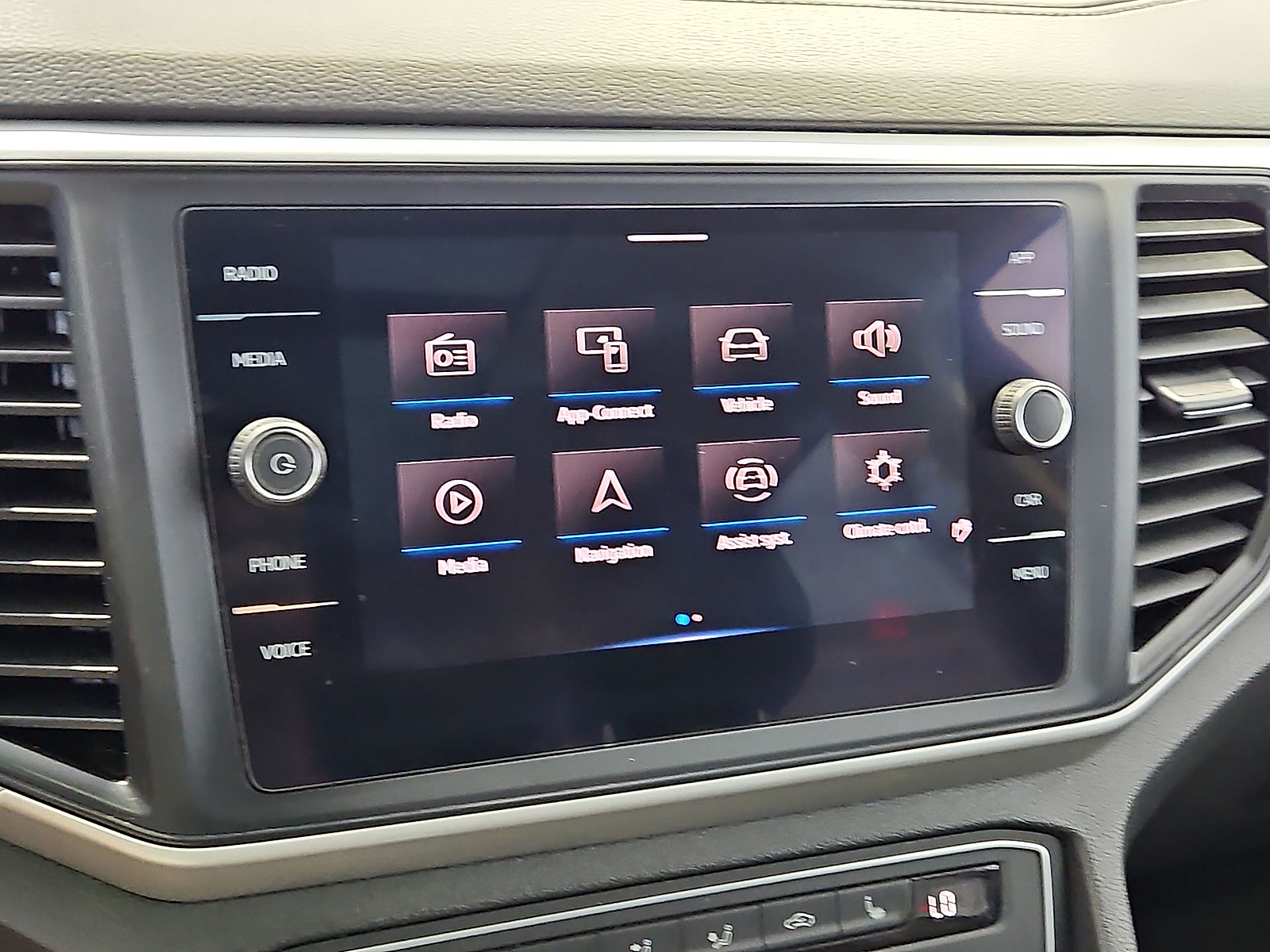 2021 Volkswagen Atlas 3.6L V6 SE w/Technology Blue Metallic at Street VW of Amarillo