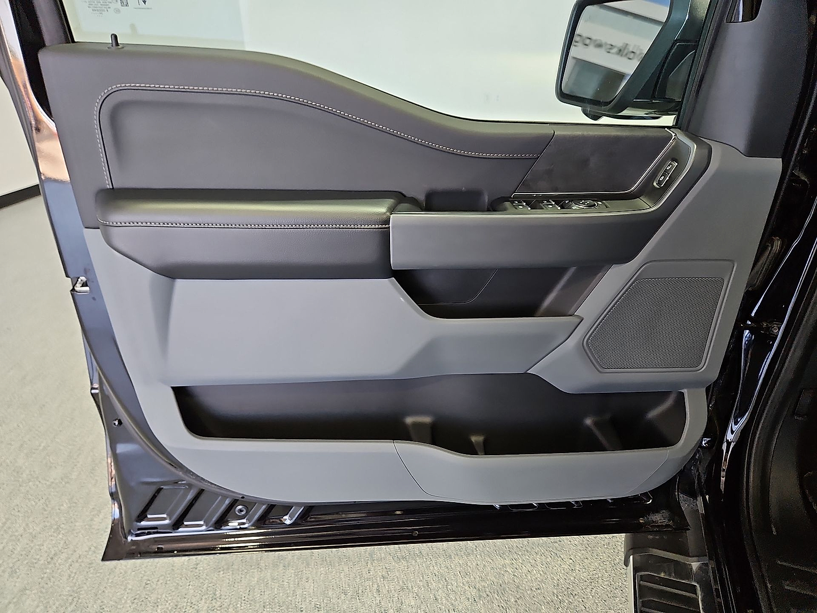 2024 Ford F-150 XLT Black at Bobby Duby Motors