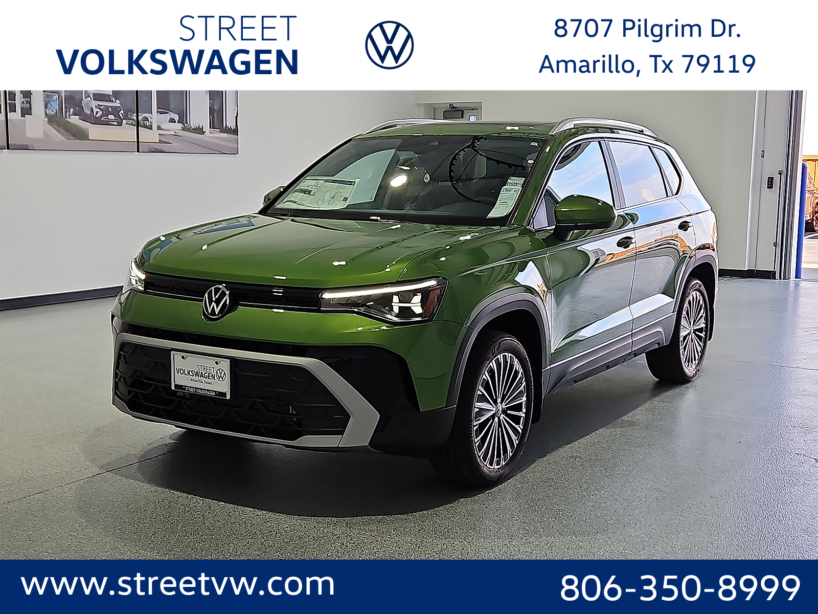 2027 Volkswagen Taos SE in Bright Moss Green Metallic