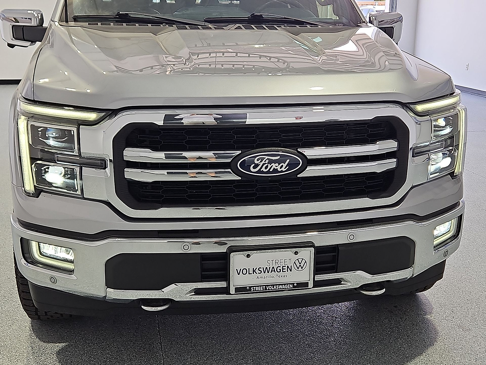 2024 Ford F-150 LARIAT Silver Metallic at Bobby Duby Motors