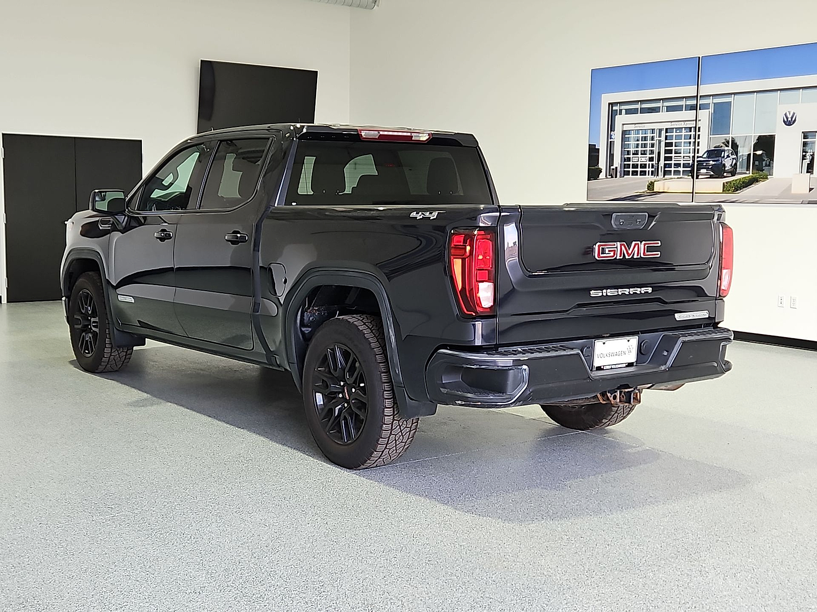 2022 GMC Sierra 1500 4WD Crew Cab Short Box Elevation Titanium at Street VW of Amarillo