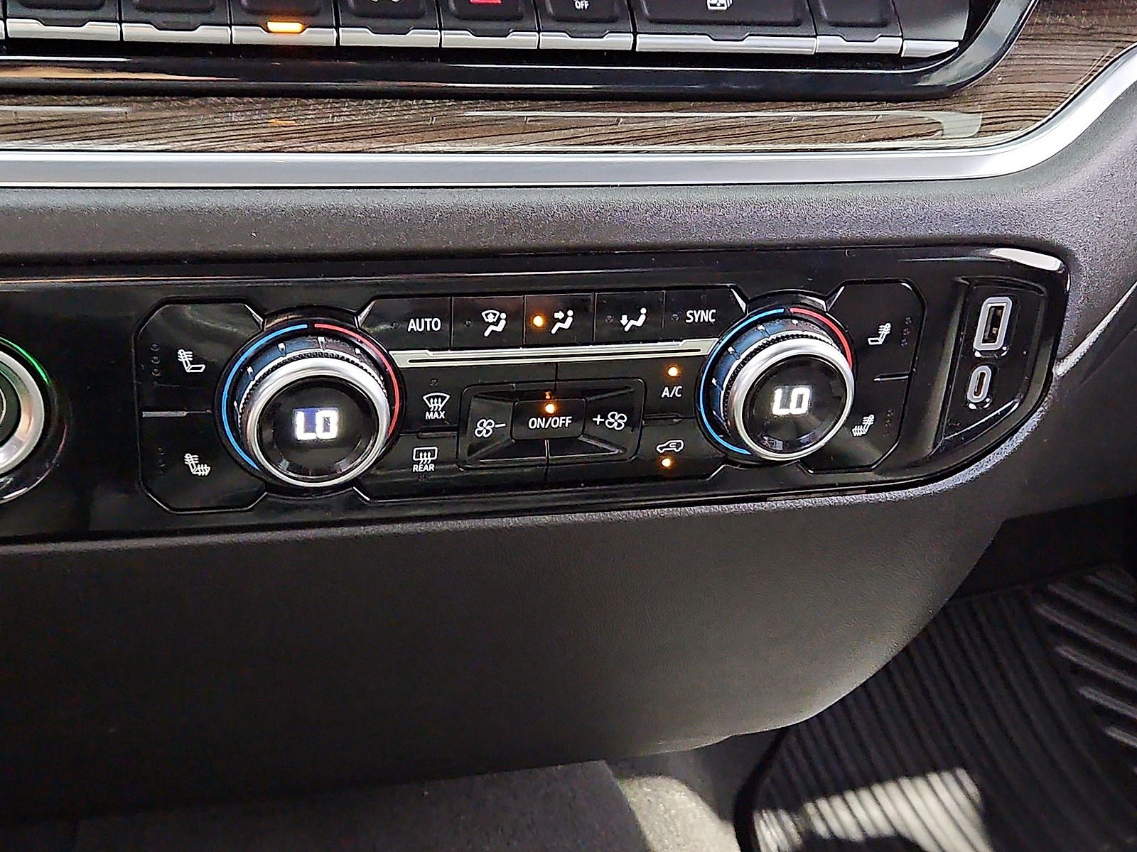 2022 GMC Sierra 1500 4WD Crew Cab Short Box Elevation Titanium at Street VW of Amarillo
