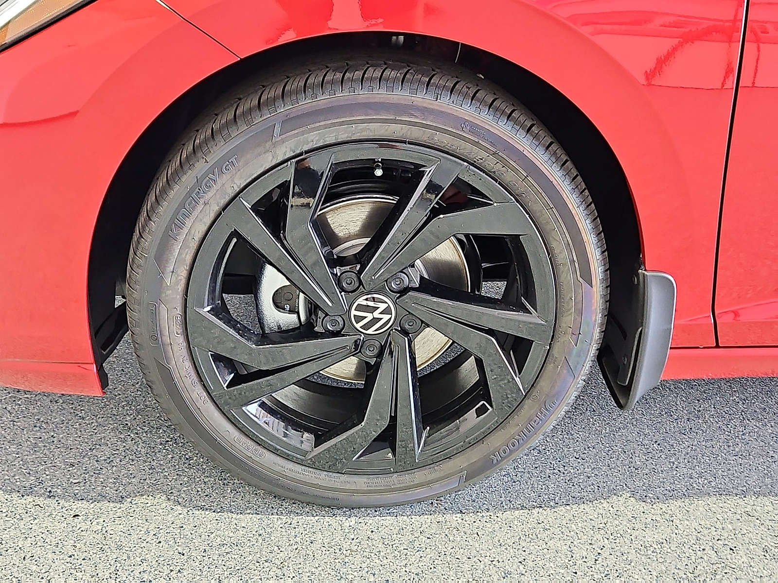 2027 Volkswagen Jetta SE Kings Red Metallic at Street VW of Amarillo