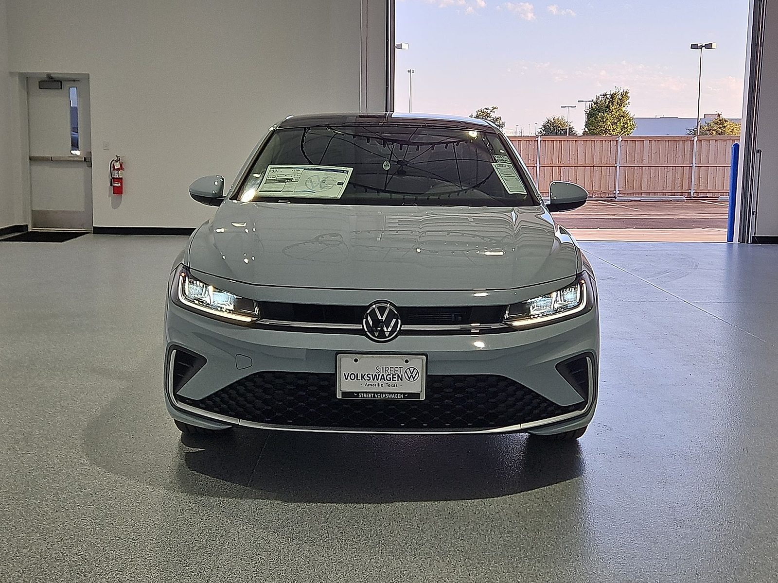 2027 Volkswagen Jetta photo 3 of 22