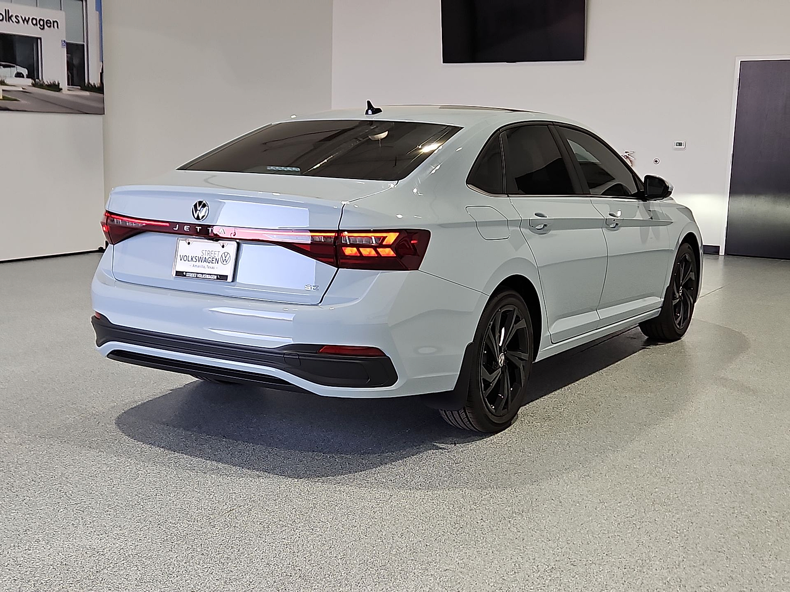 2027 Volkswagen Jetta photo 8 of 22
