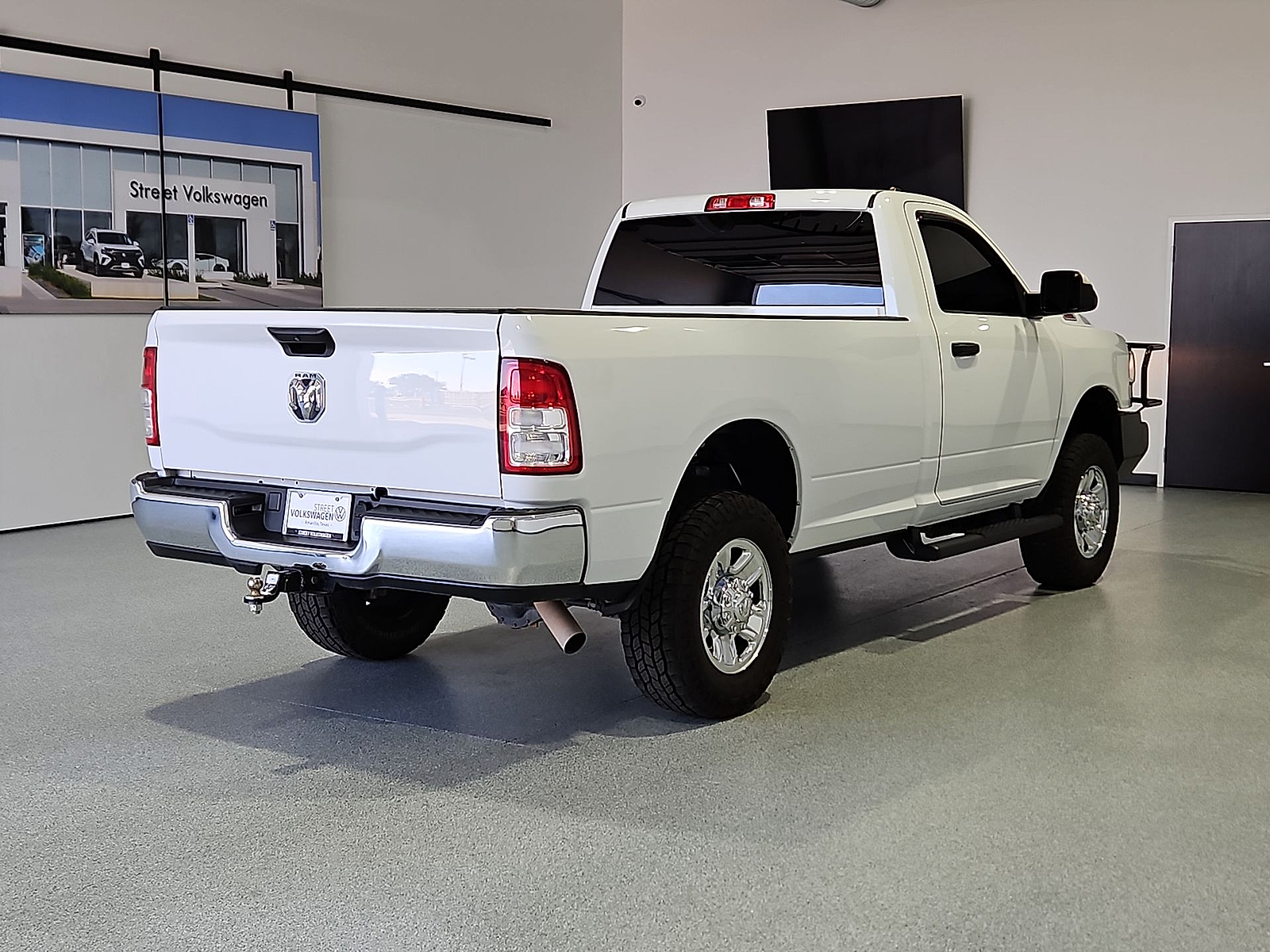2022 Ram 2500 Tradesman Regular Cab 4x4 8' Box - 7