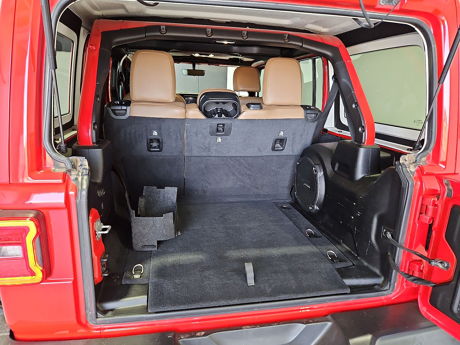 2021 Jeep Wrangler Unlimited photo 12 of 22