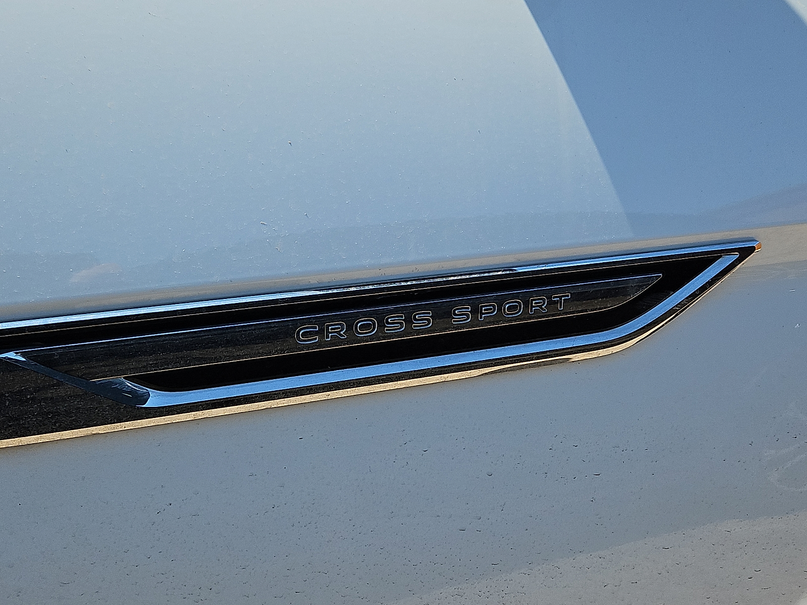 2021 Volkswagen Atlas Cross Sport 2.0T SE Pure White at Bobby Duby Motors