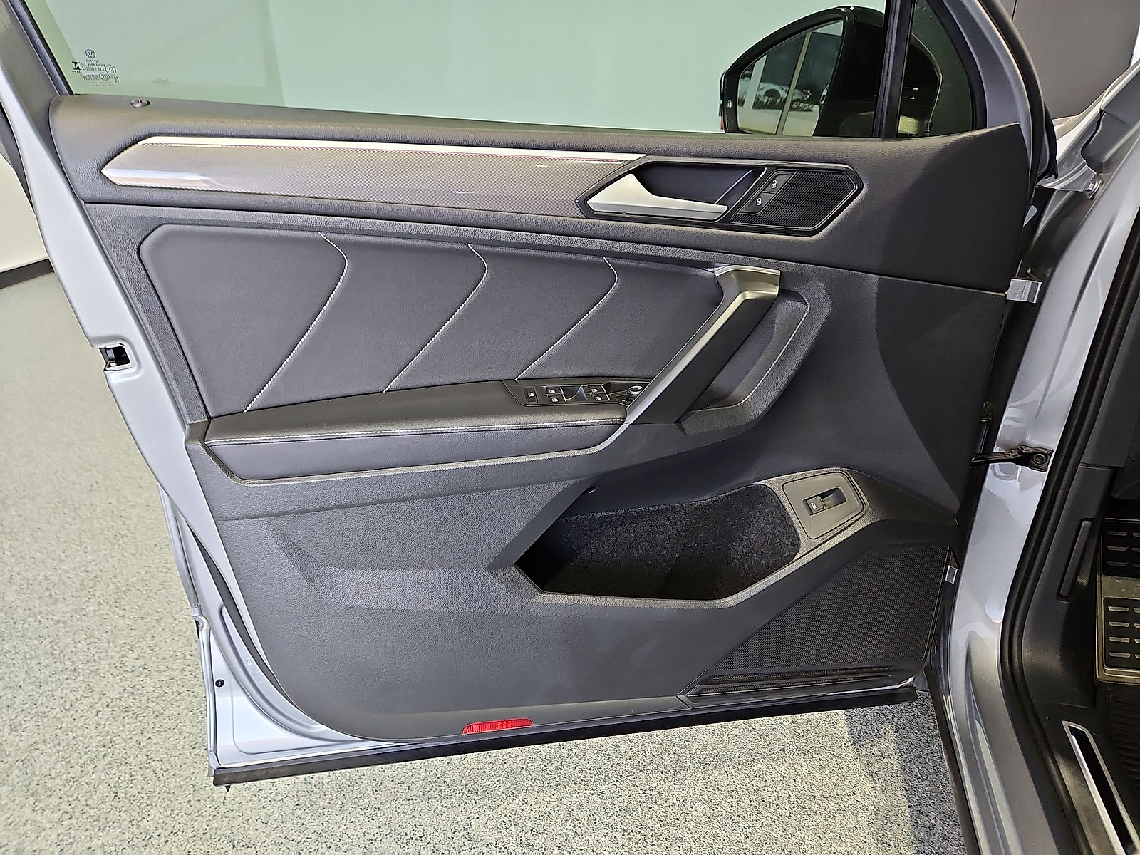 2024 Volkswagen Tiguan 2.0T SE R-Line Black Silver Metallic at Street VW of Amarillo