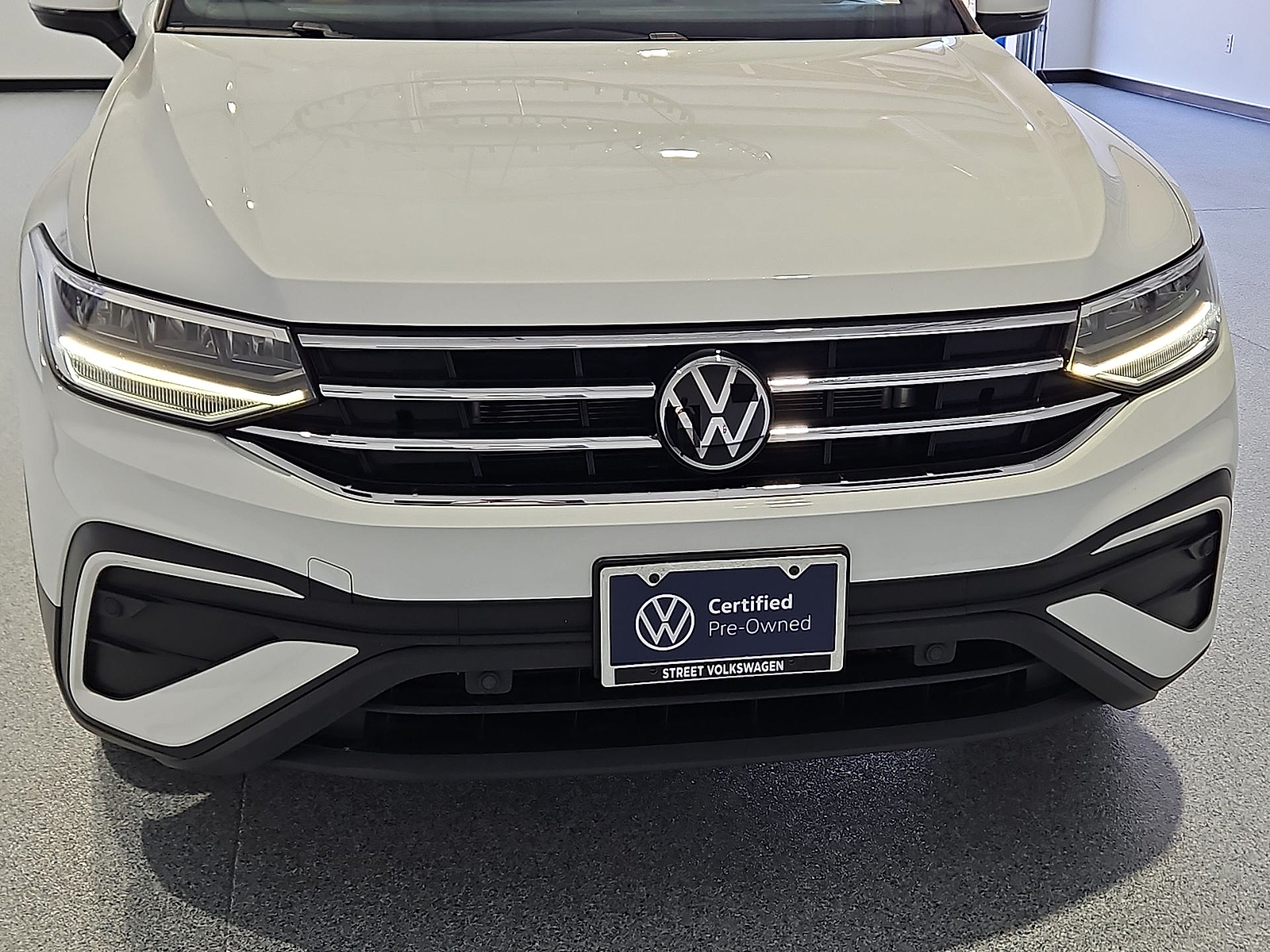 2024 Volkswagen Tiguan 2.0T SE Pure White at Street VW of Amarillo