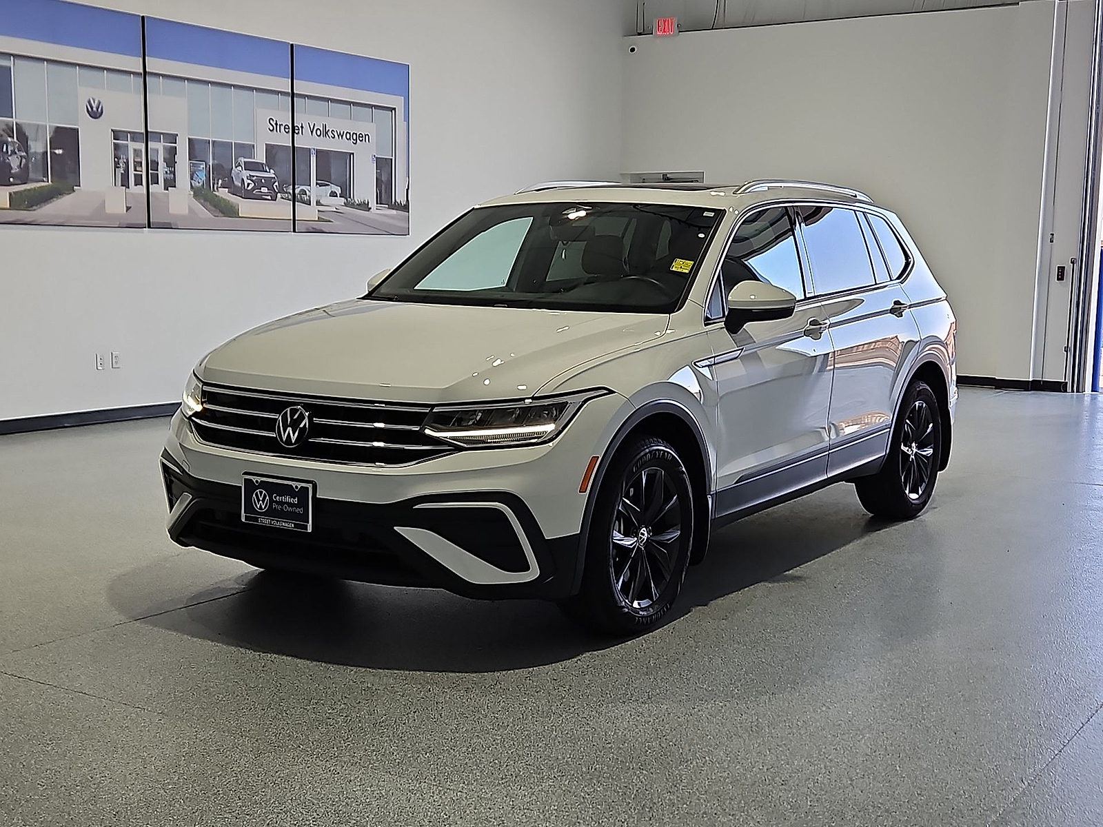 2024 Volkswagen Tiguan 2.0T SE Pure White at Street VW of Amarillo