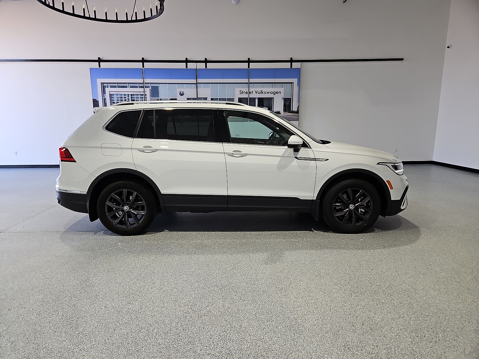 2024 Volkswagen Tiguan 2.0T SE Pure White at Street VW of Amarillo