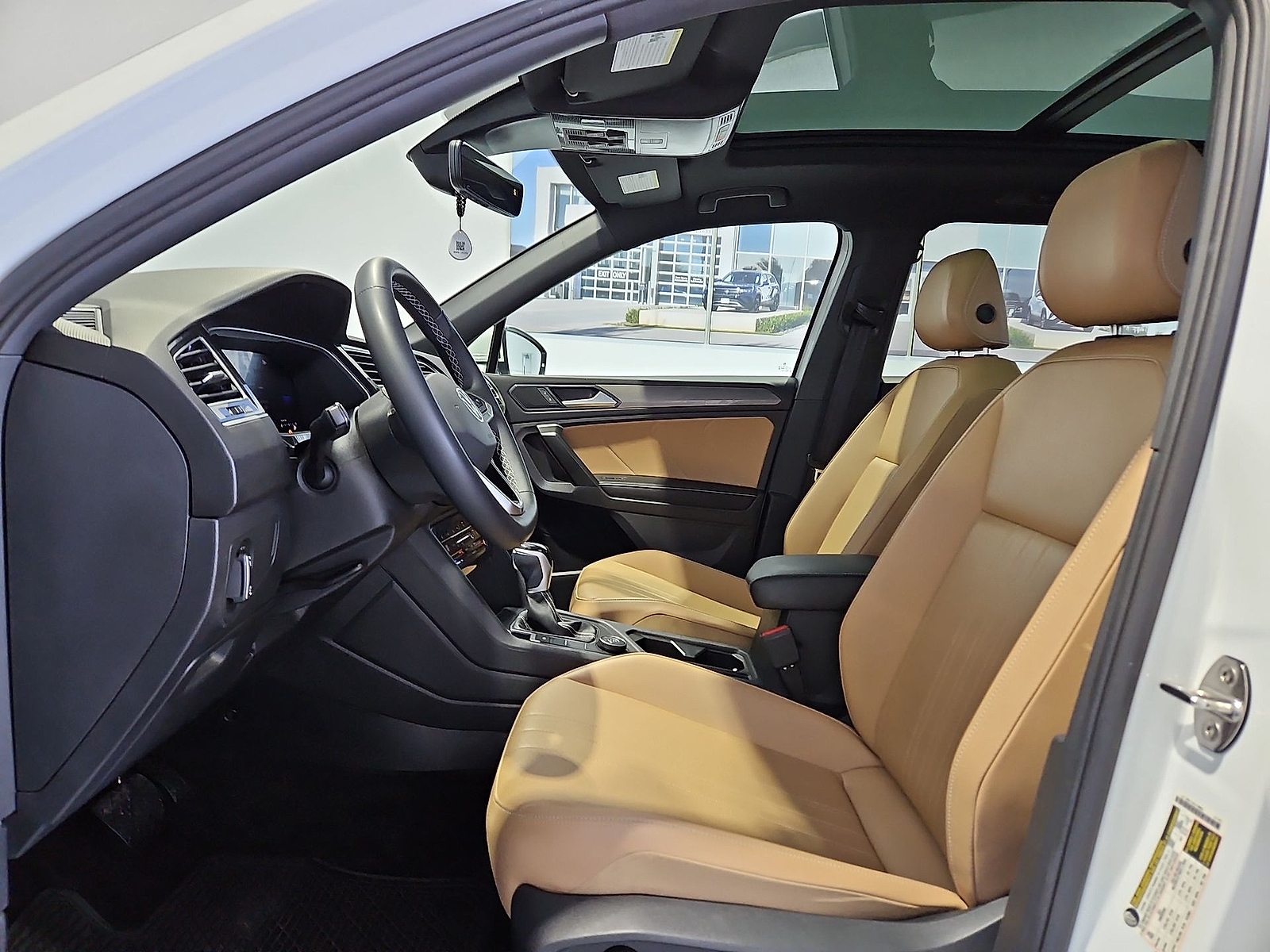 2024 Volkswagen Tiguan 2.0T SE Pure White at Street VW of Amarillo
