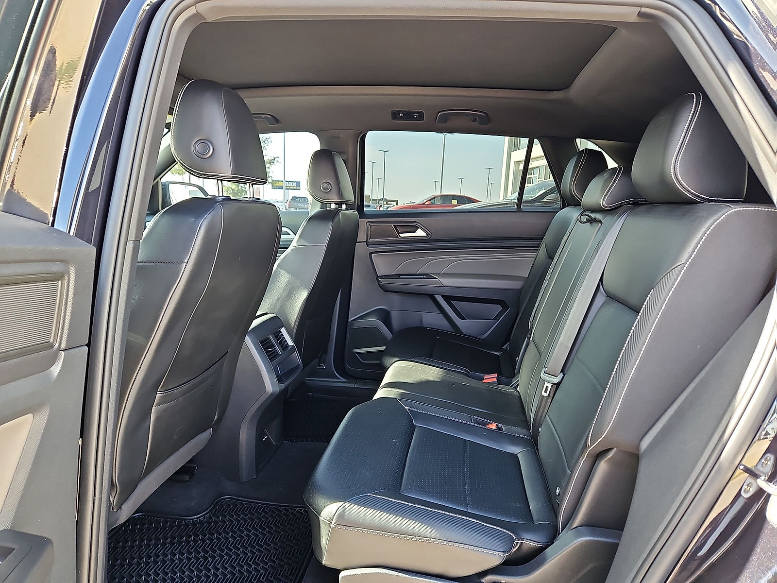 2022 Volkswagen Atlas Cross Sport 2.0T SEL R-Line Deep Black at Street VW of Amarillo