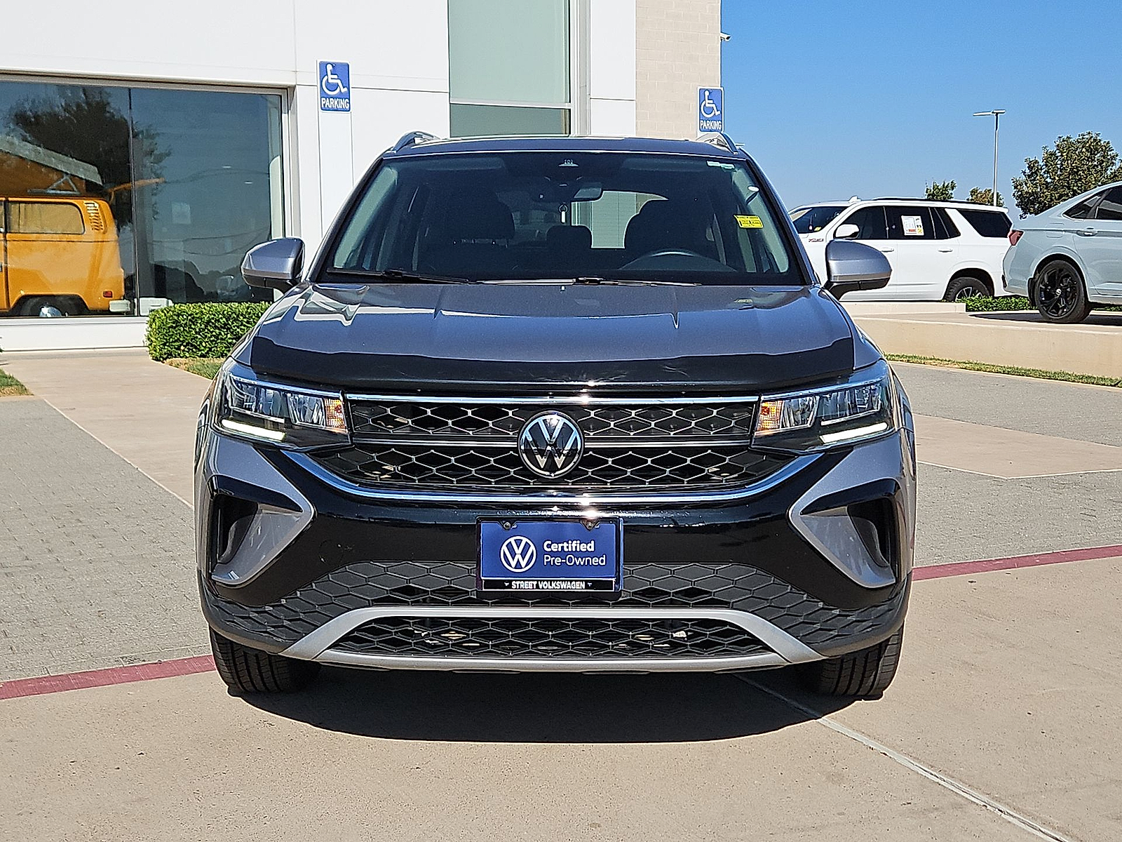 2024 Volkswagen Taos 1.5T SE Pyrite Silver Metallic at Street VW of Amarillo