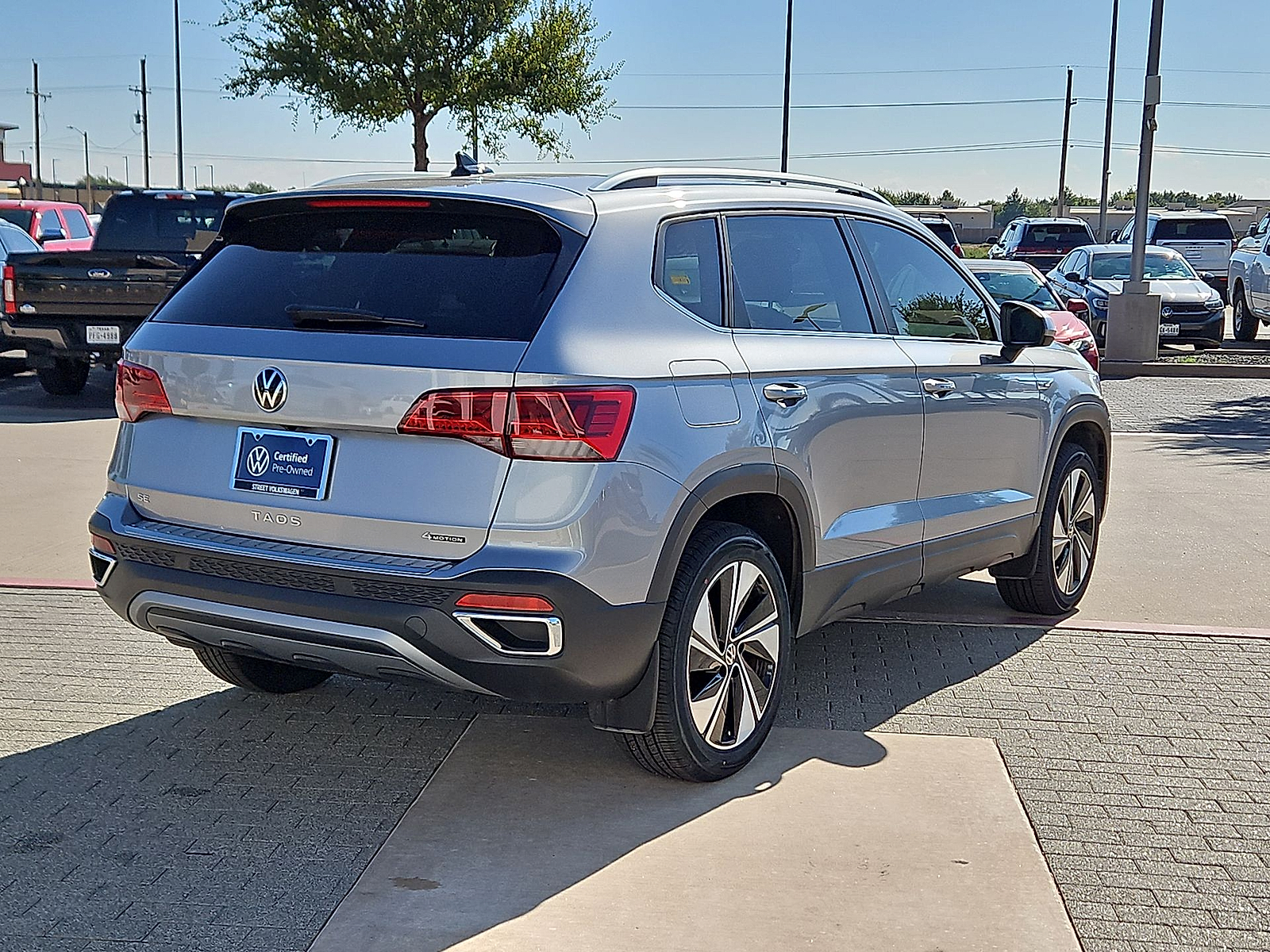 2024 Volkswagen Taos 1.5T SE Pyrite Silver Metallic at Street VW of Amarillo