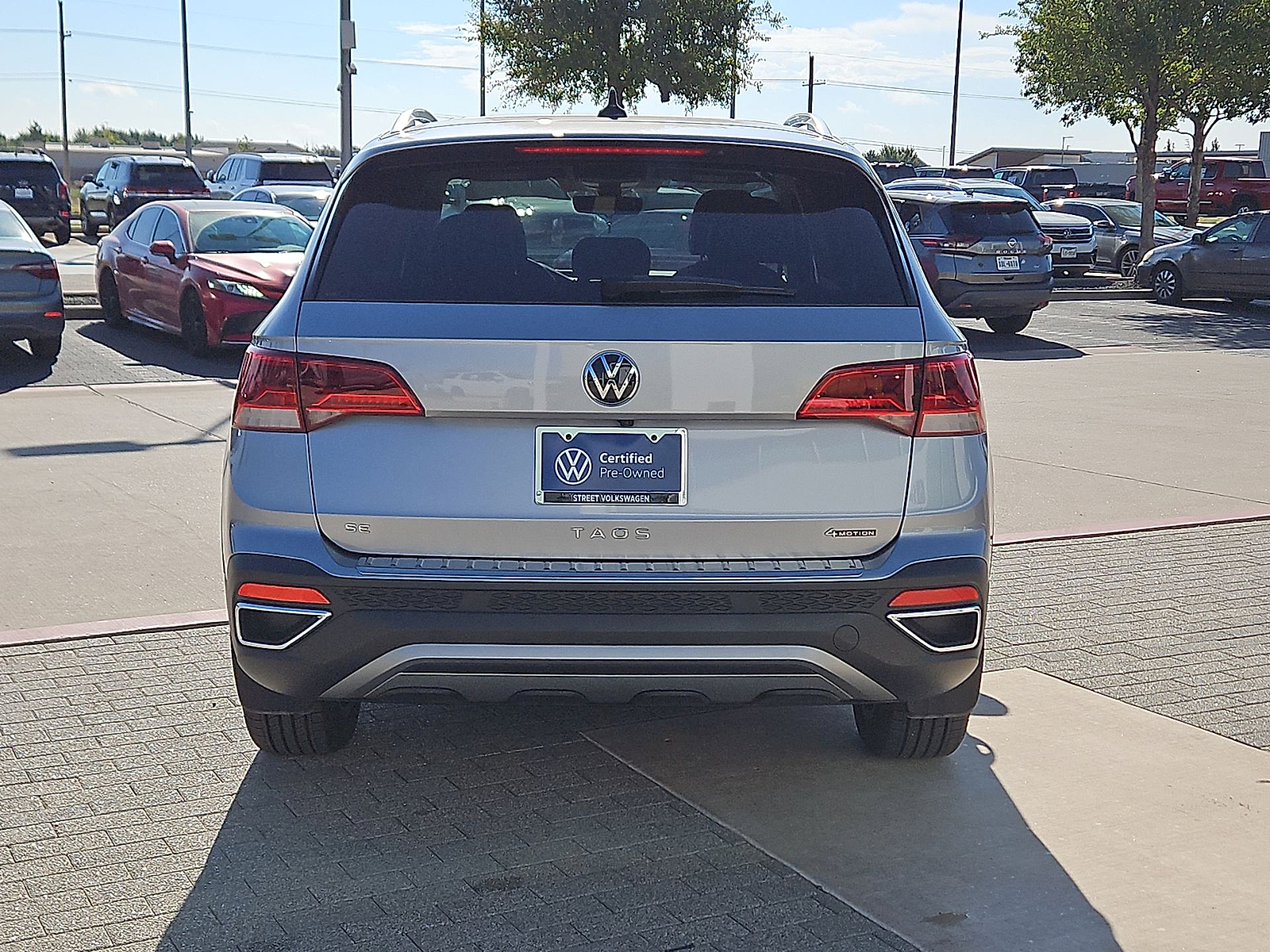 2024 Volkswagen Taos 1.5T SE Pyrite Silver Metallic at Street VW of Amarillo