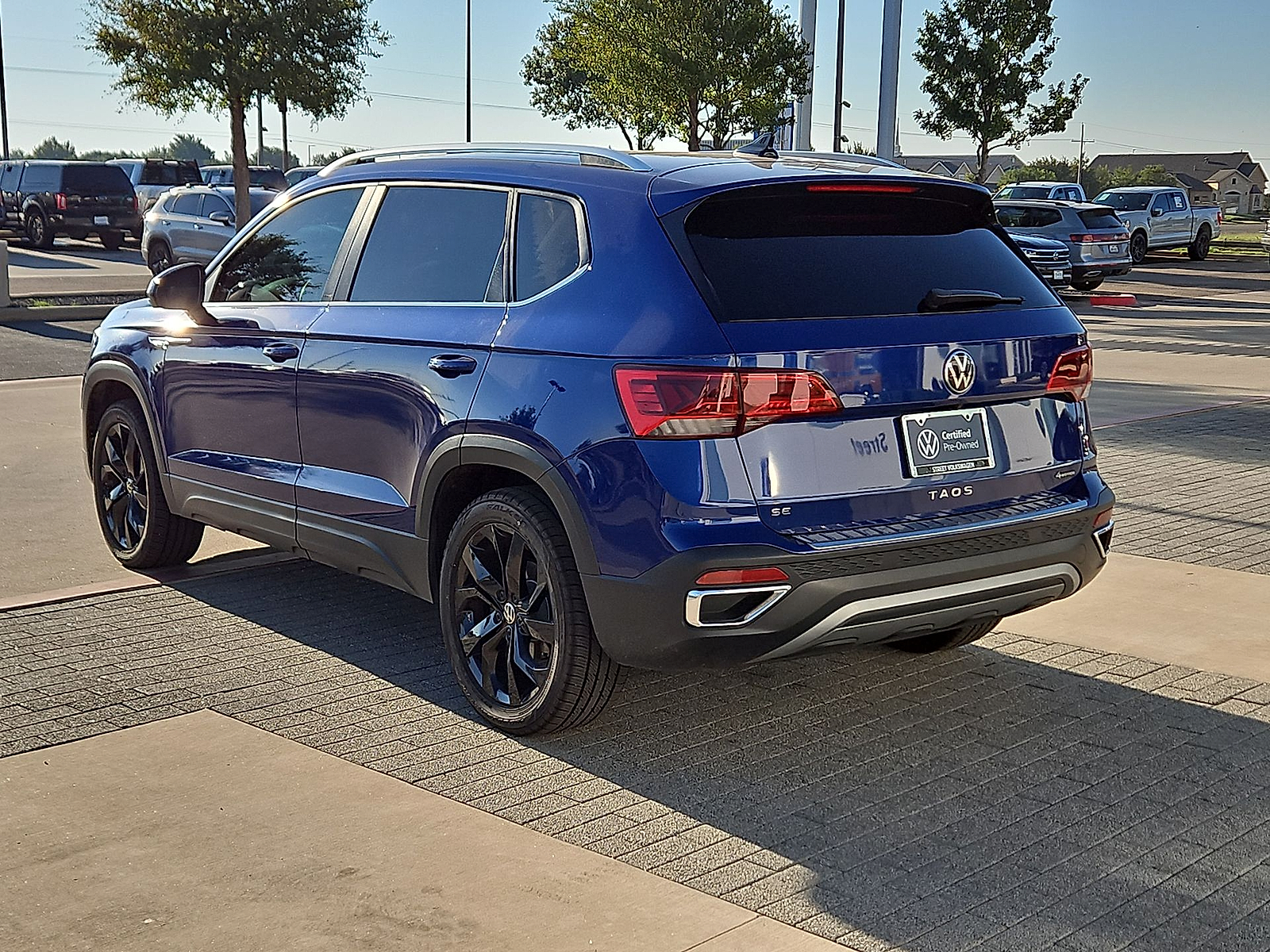 2022 Volkswagen Taos 1.5T SE Dusk Blue Metallic at Street VW of Amarillo