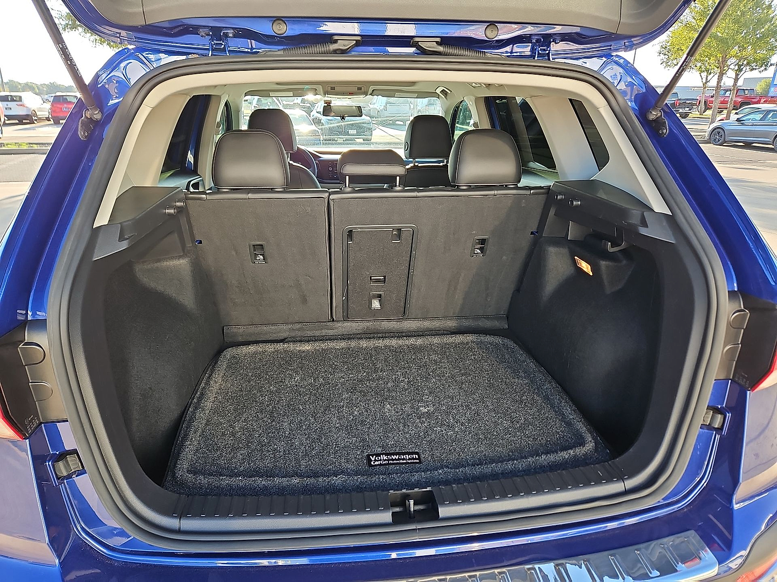 2022 Volkswagen Taos 1.5T SE Dusk Blue Metallic at Street VW of Amarillo