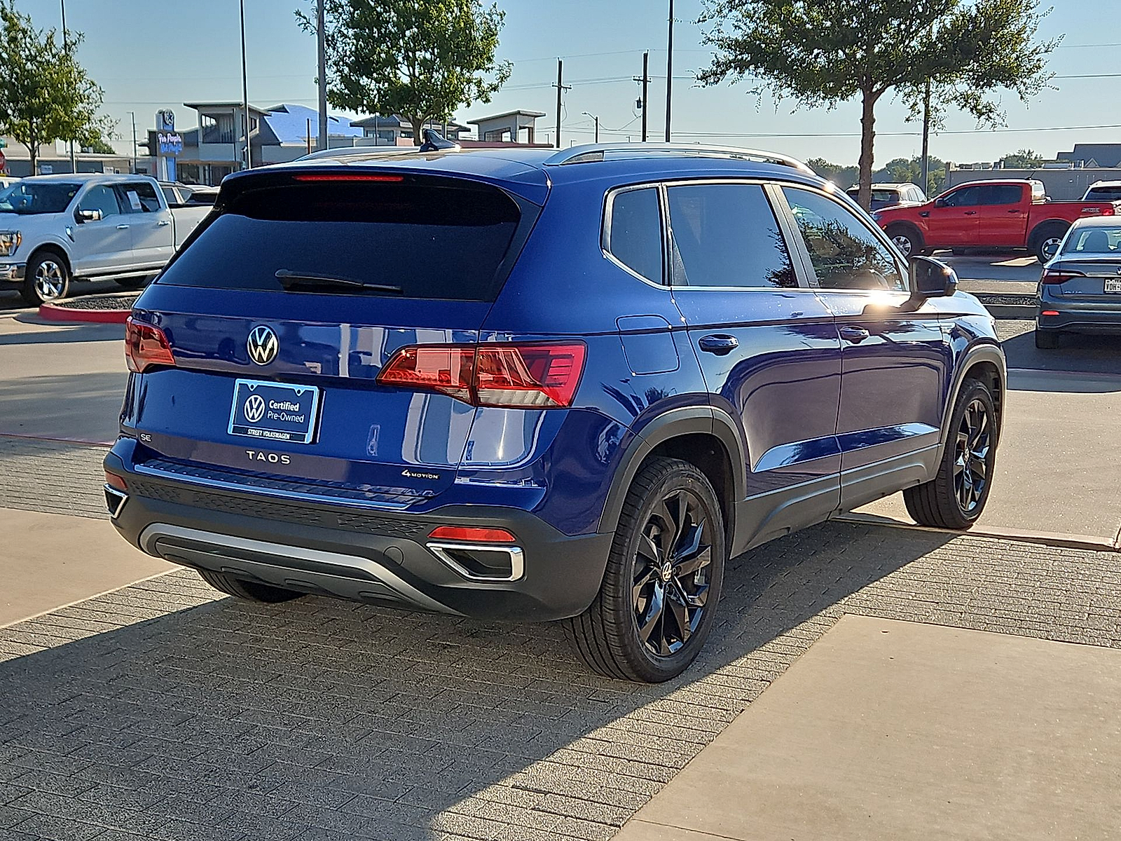 2022 Volkswagen Taos 1.5T SE Dusk Blue Metallic at Street VW of Amarillo