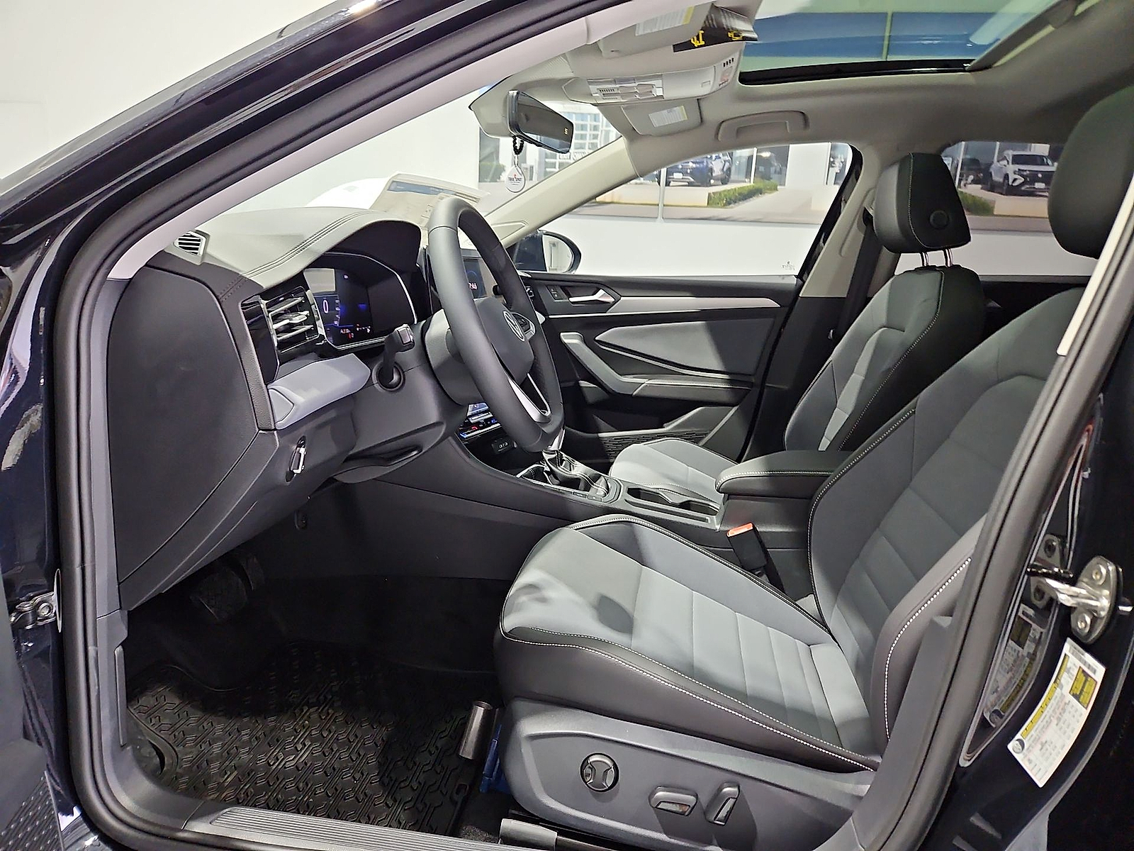 2027 Volkswagen Jetta photo 16 of 22