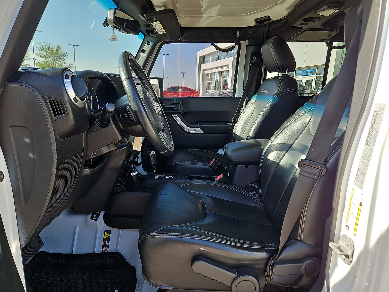 2017 Jeep Wrangler Unlimited photo 16 of 22