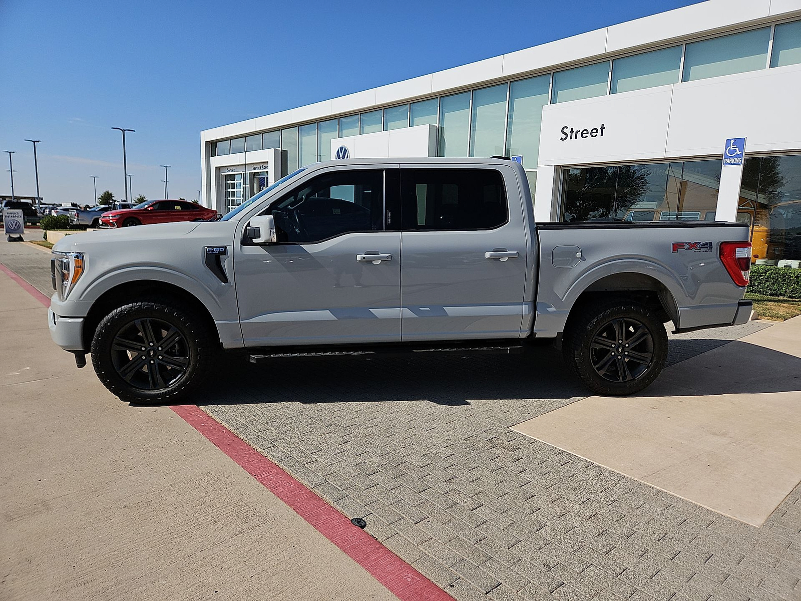 2023 Ford F-150 LARIAT Avalanche at Street VW of Amarillo